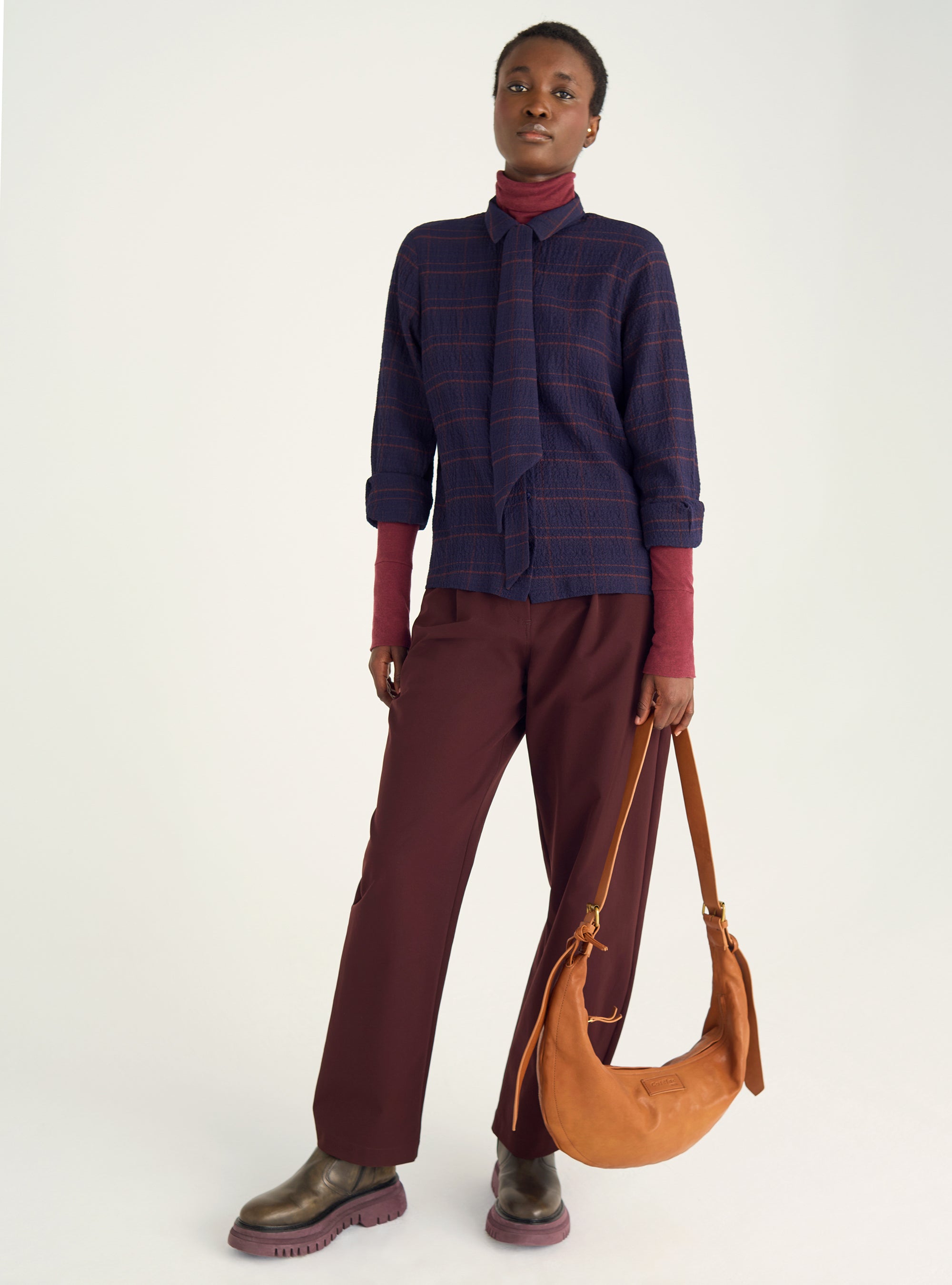 Seersucker shirt with removable tie