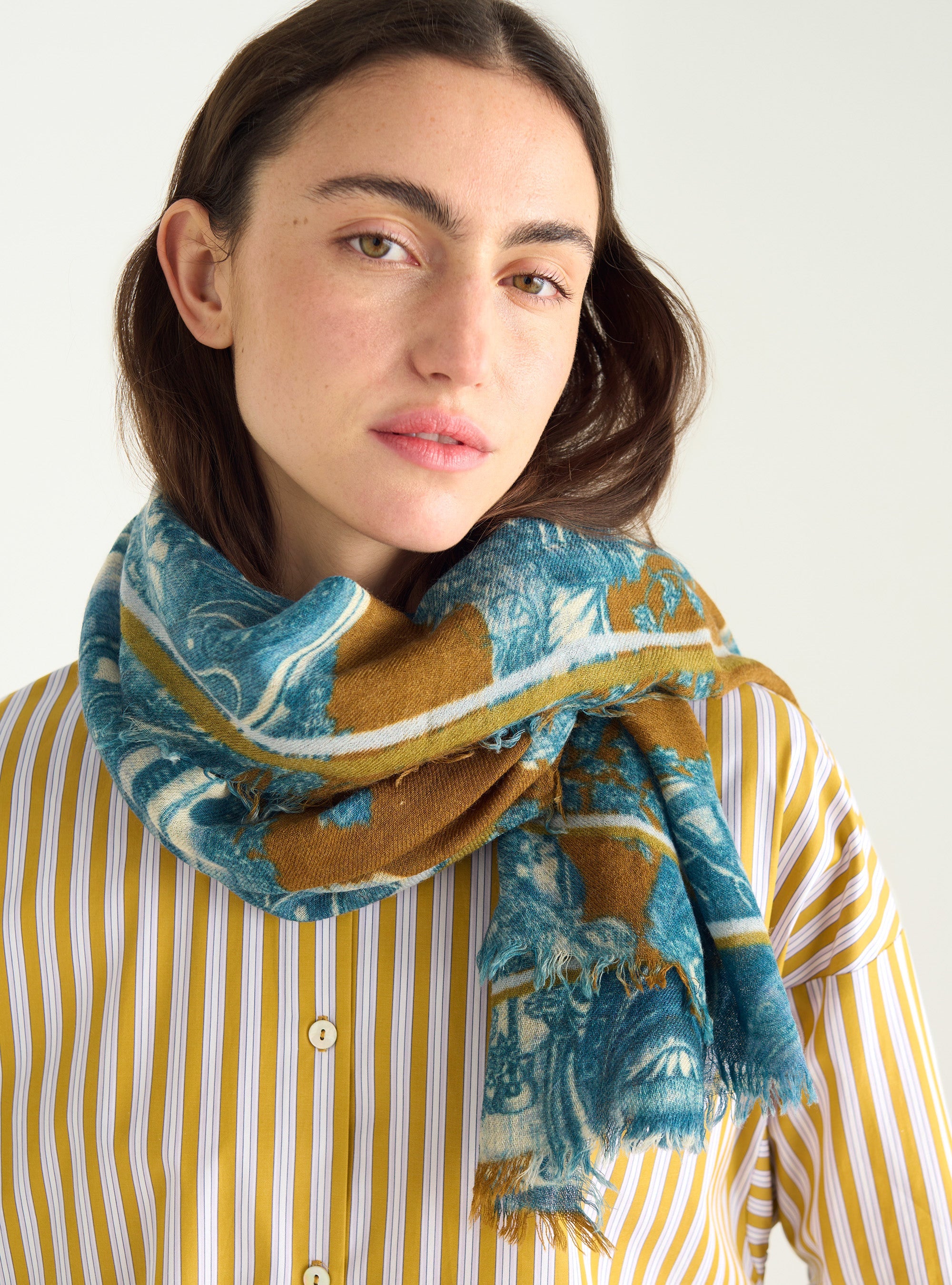 Printed wool scarf