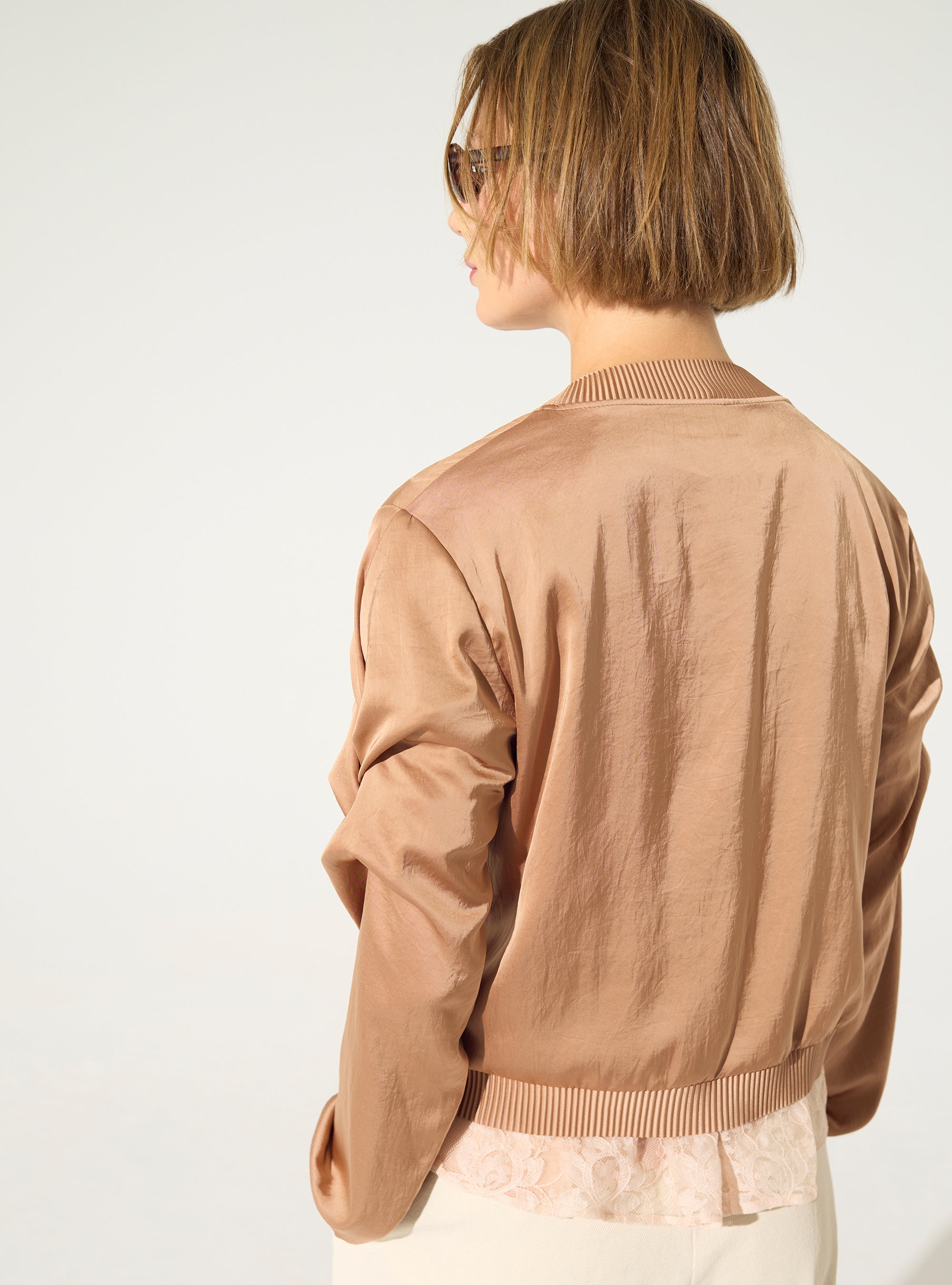 Pink pleated straight jacket