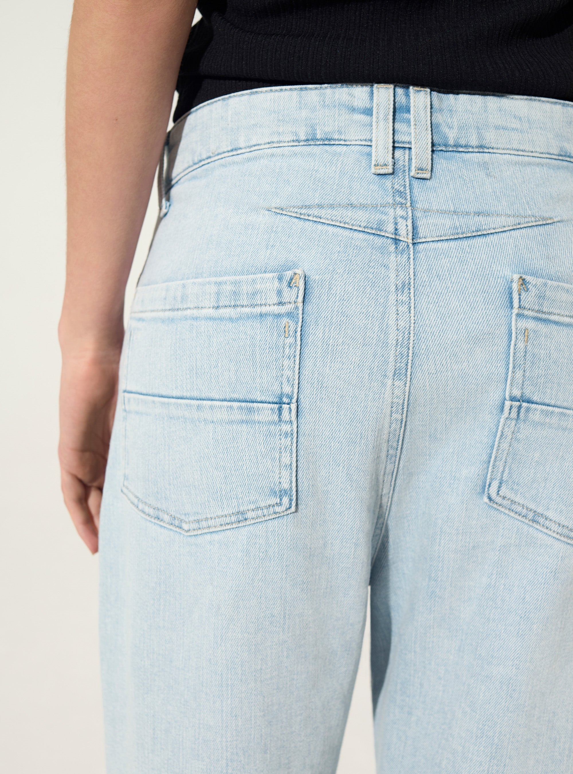 Blue cotton stretch jeans