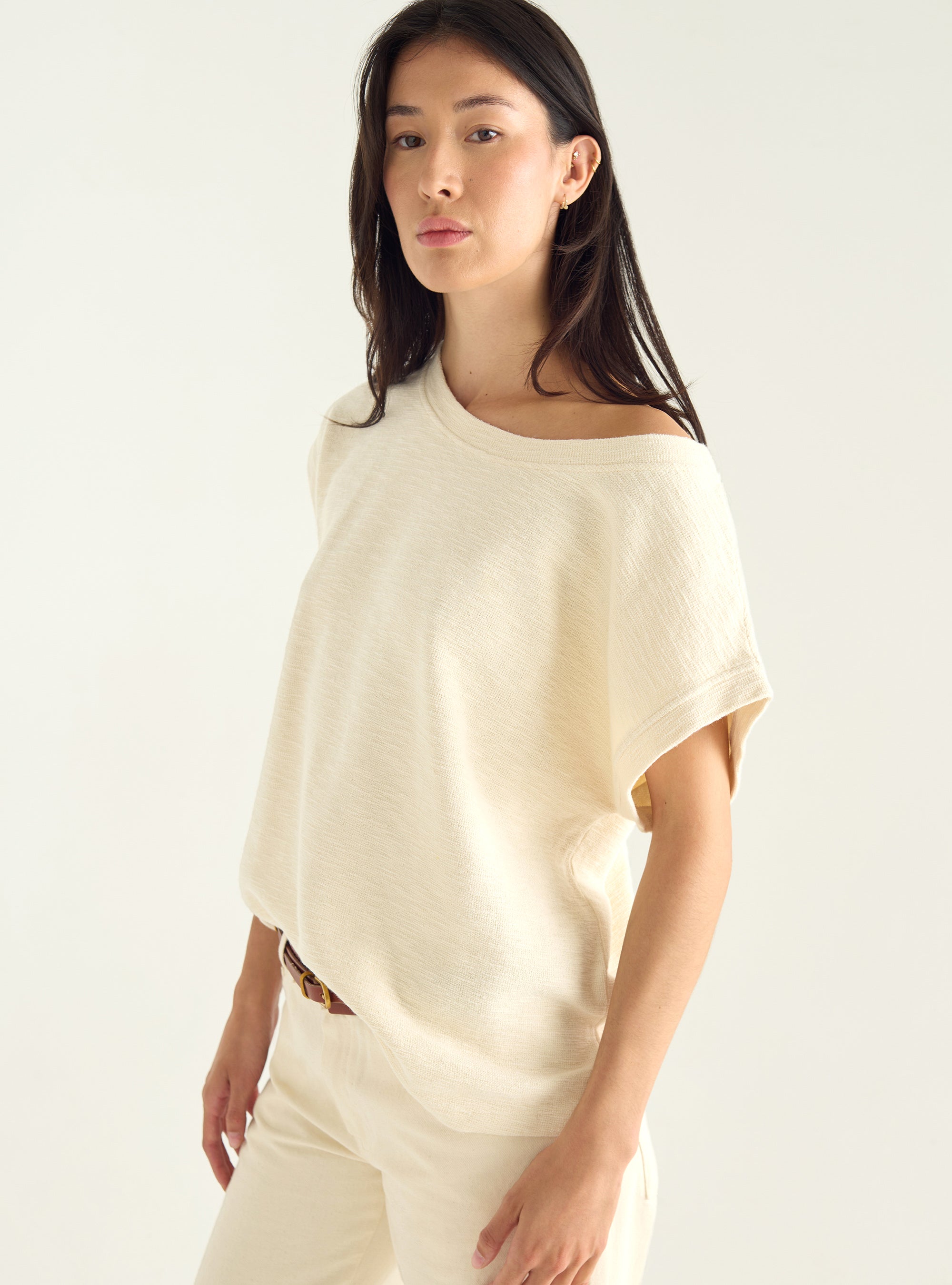 Loose-fitting slub interlock T-shirt