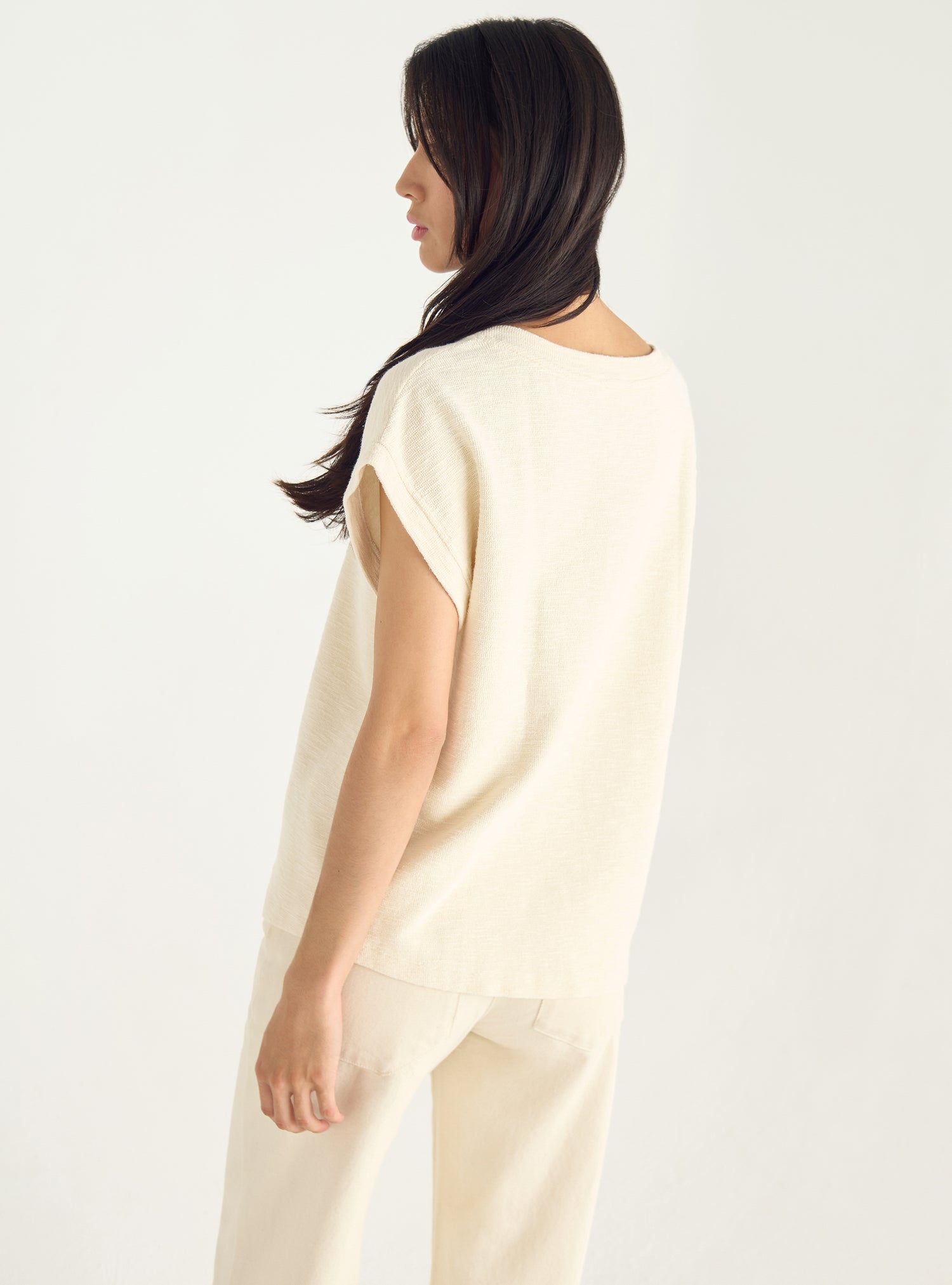 Loose-fitting slub interlock T-shirt