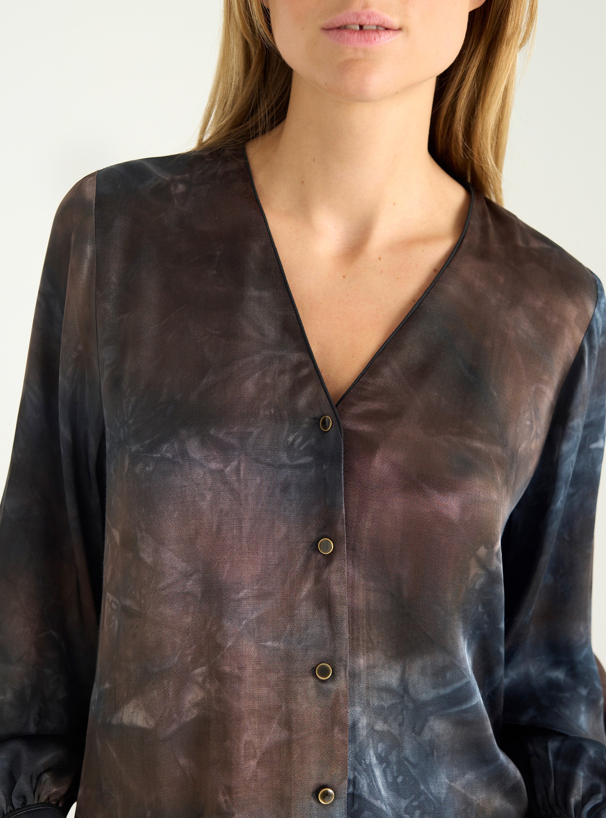 Printed flowing blouse