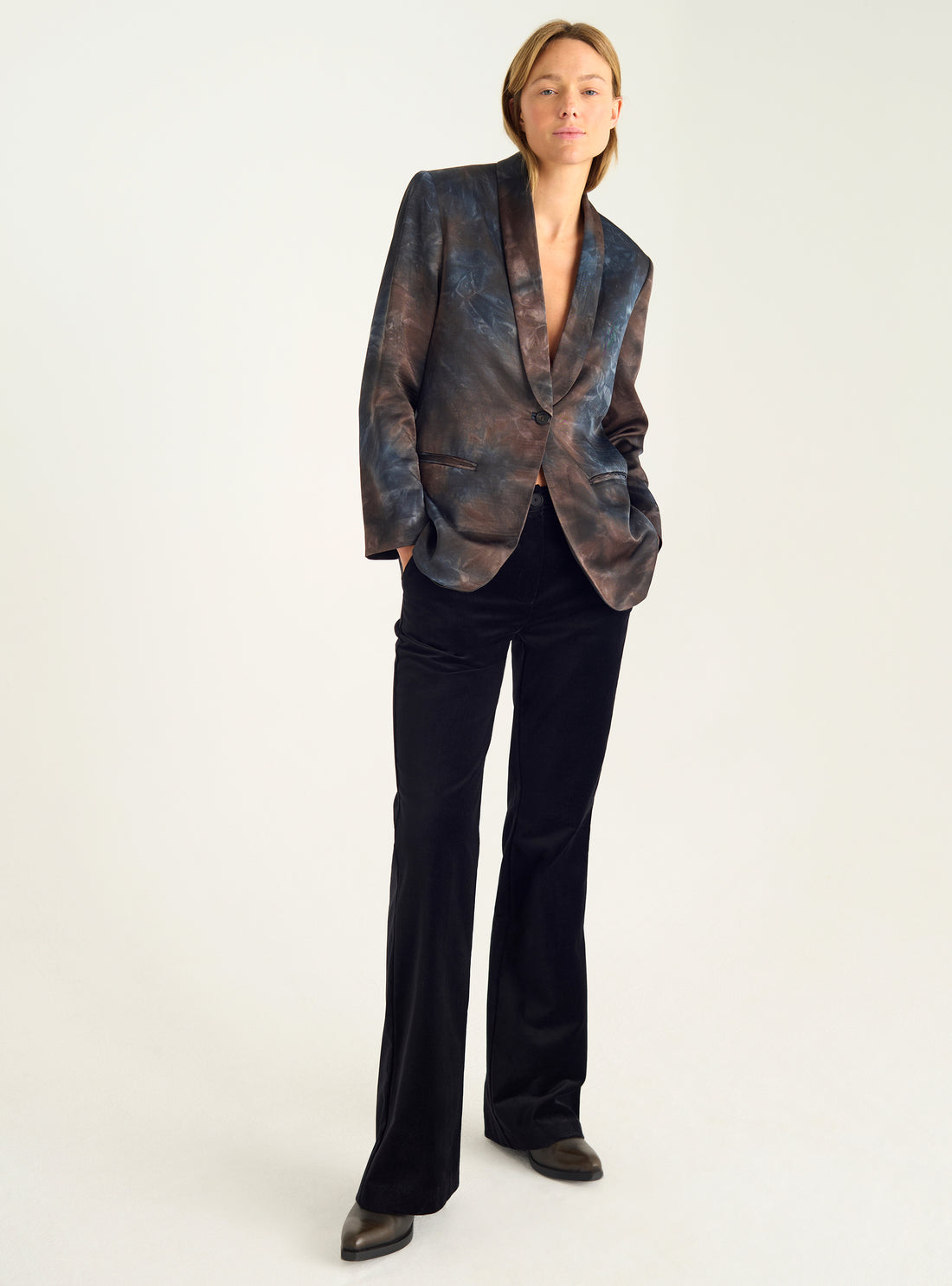 Printed flowing jacket