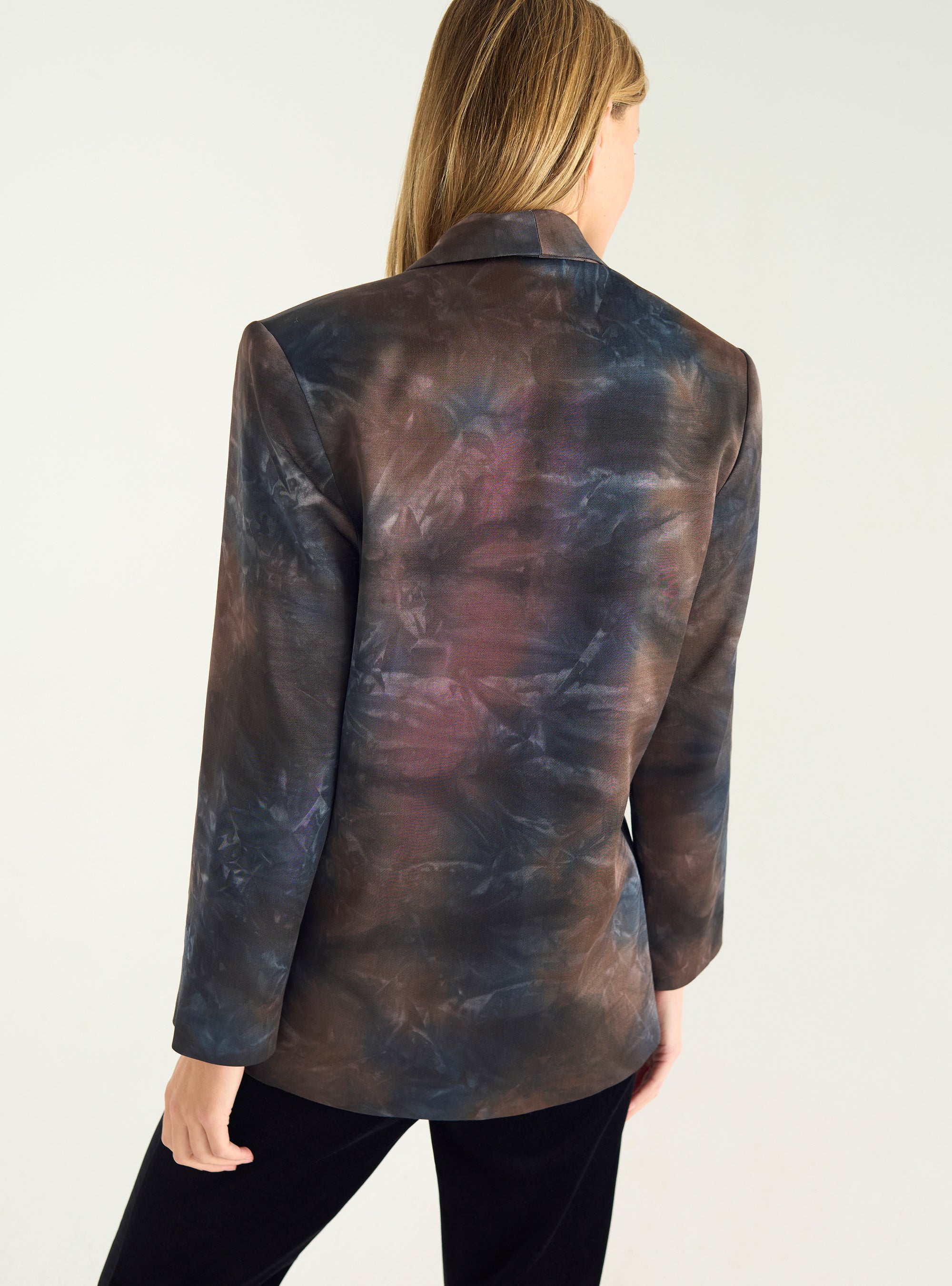 Printed flowing jacket