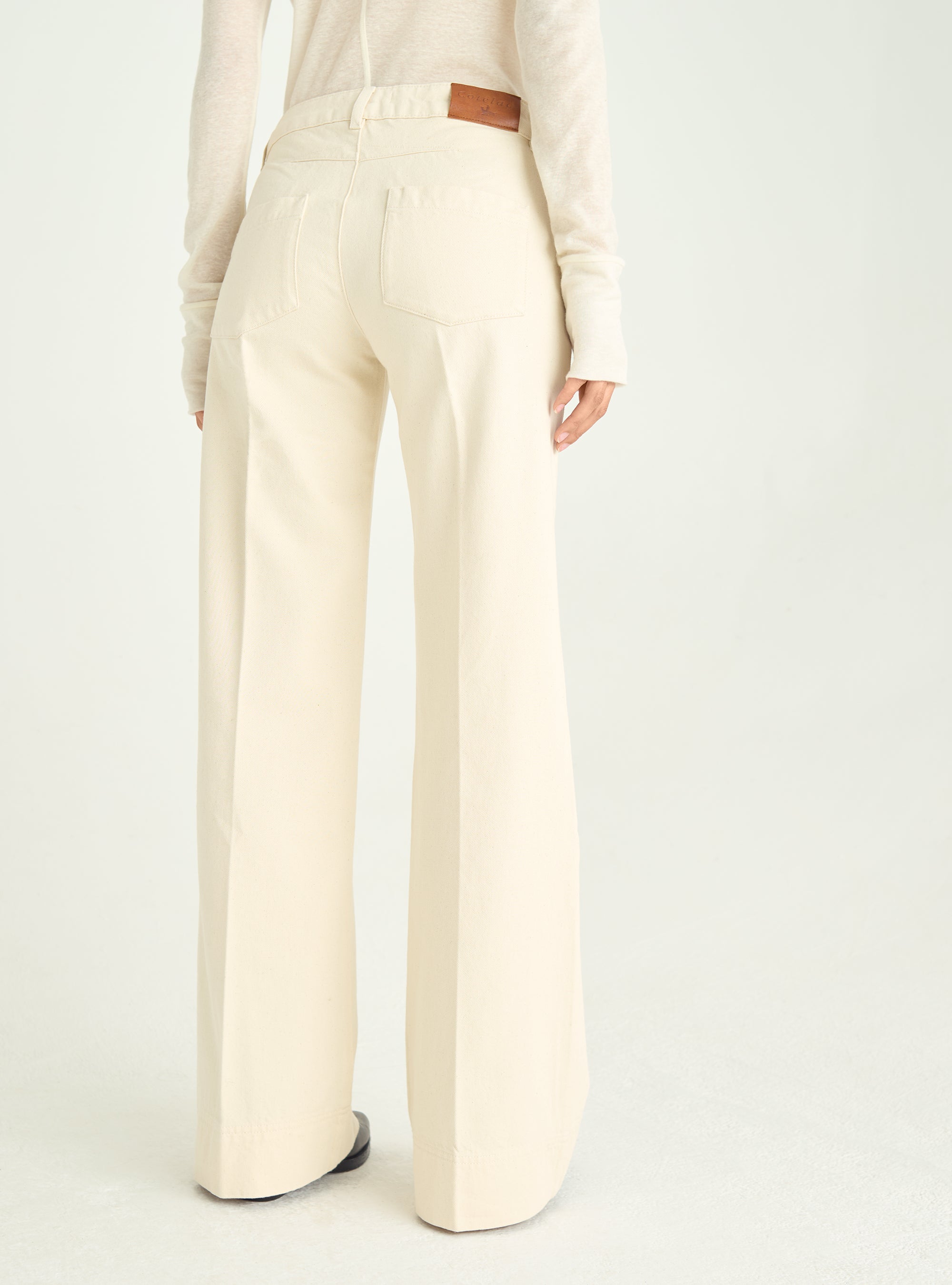 High-waisted flare jeans