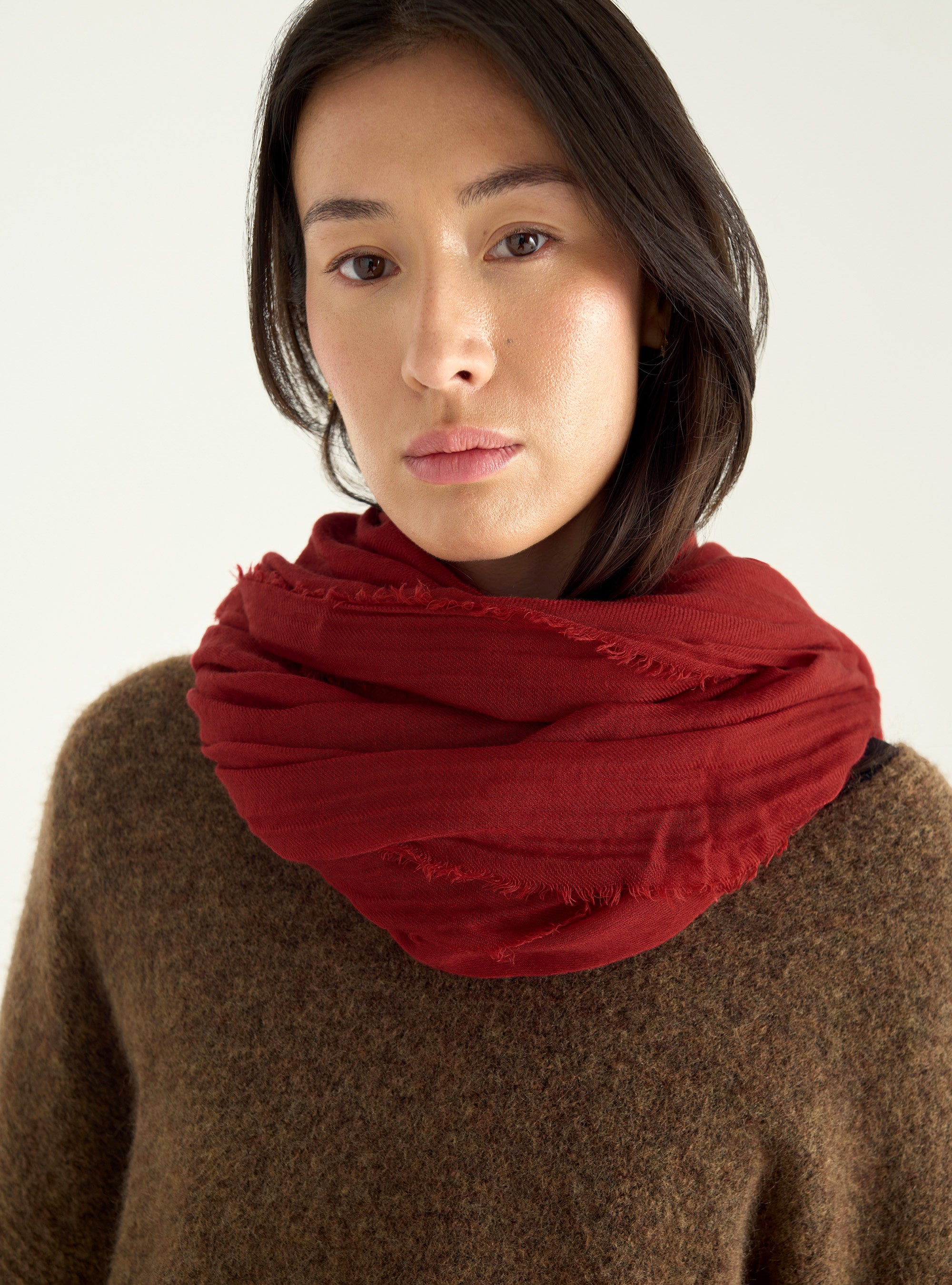 Square scarf in lyocell and wool