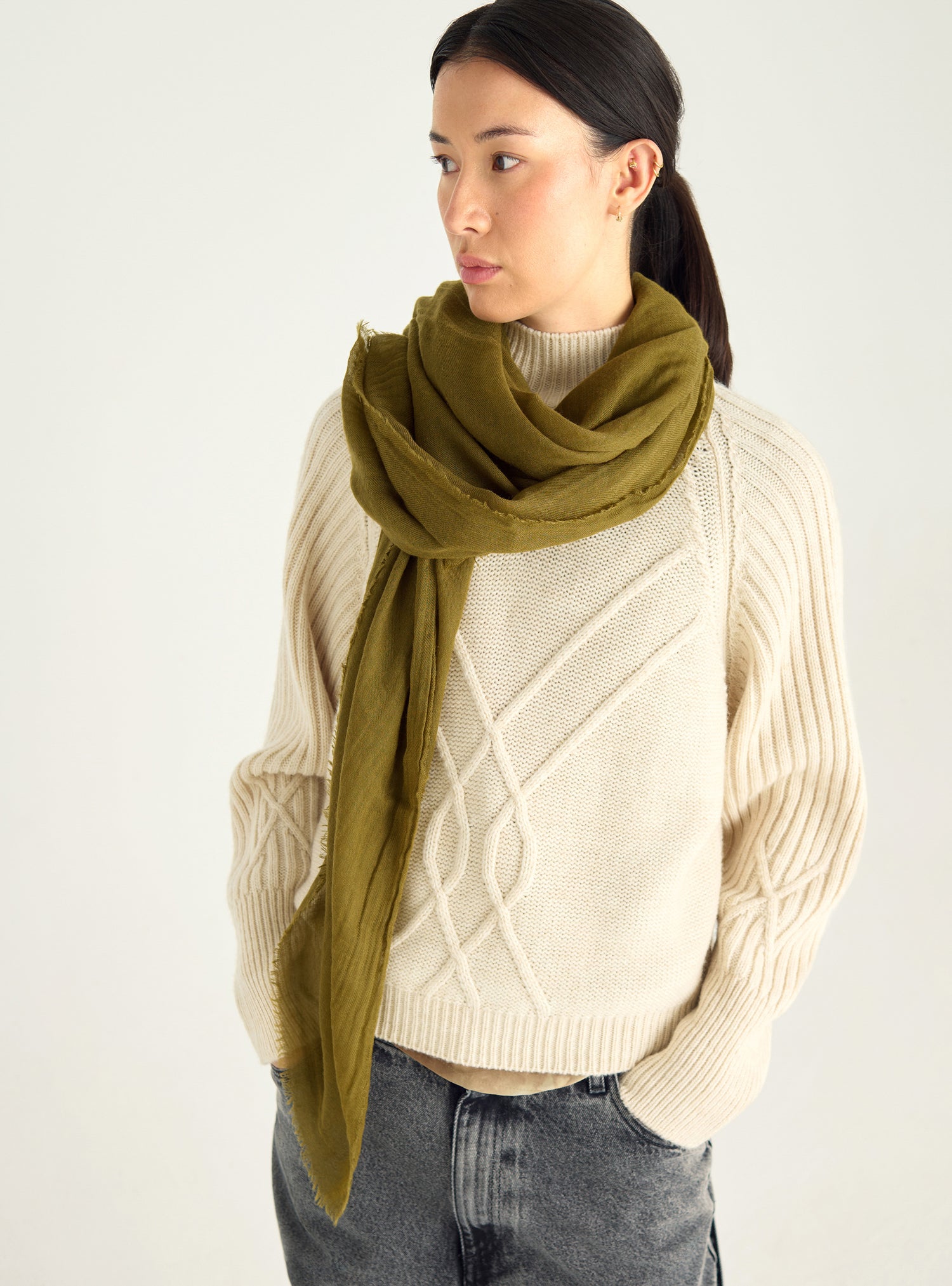 Square scarf in lyocell and wool