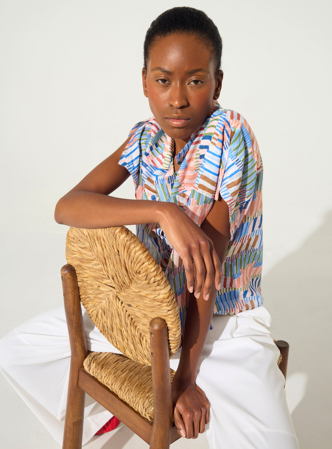 Loose printed blouse in blue cotton and silk