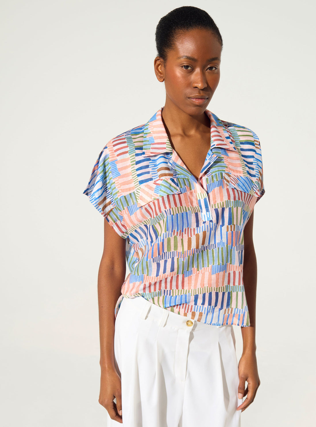 Loose printed blouse in blue cotton and silk