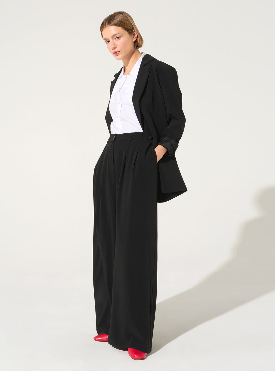 Black wide-leg trousers