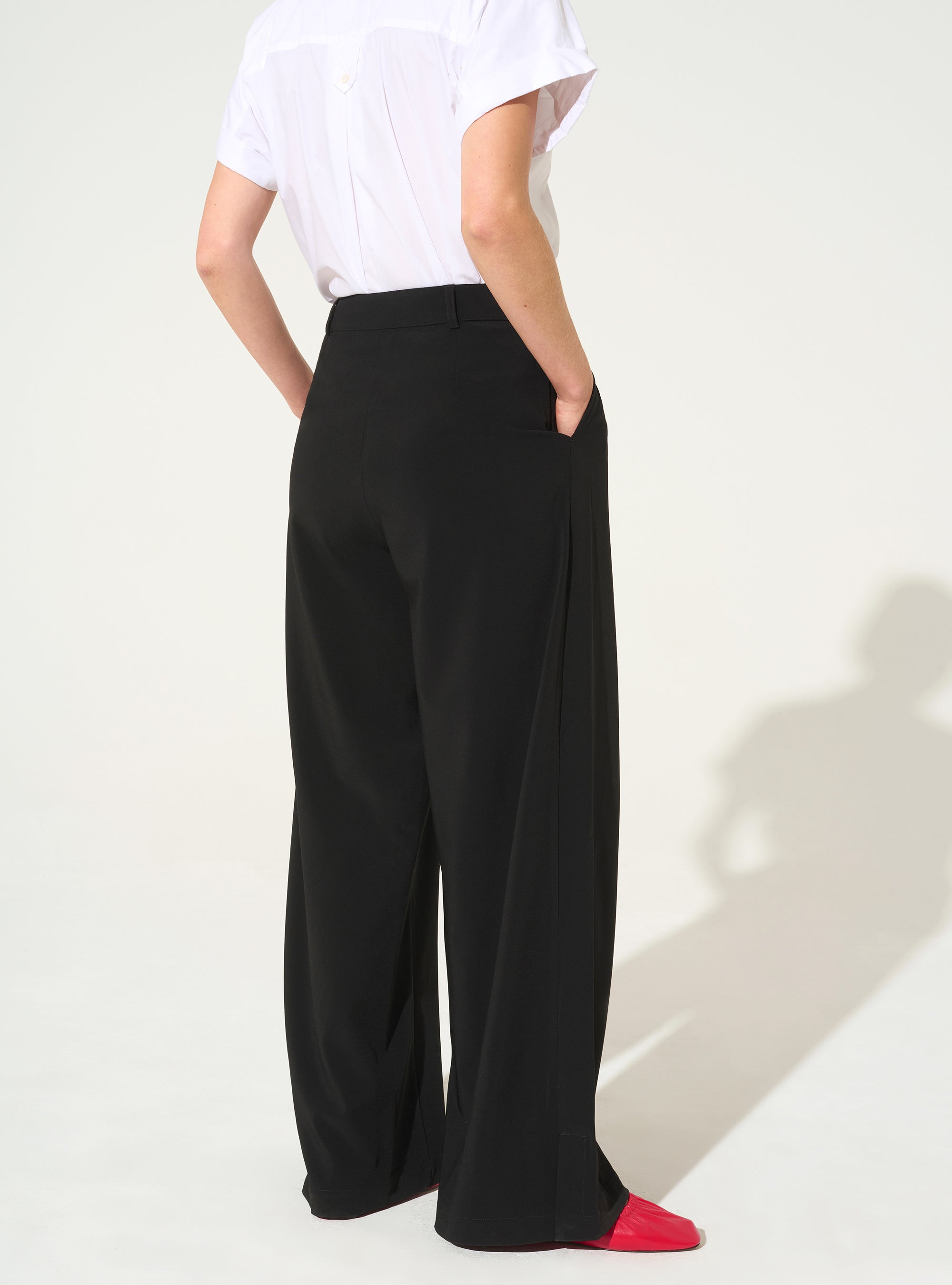 Black wide-leg trousers