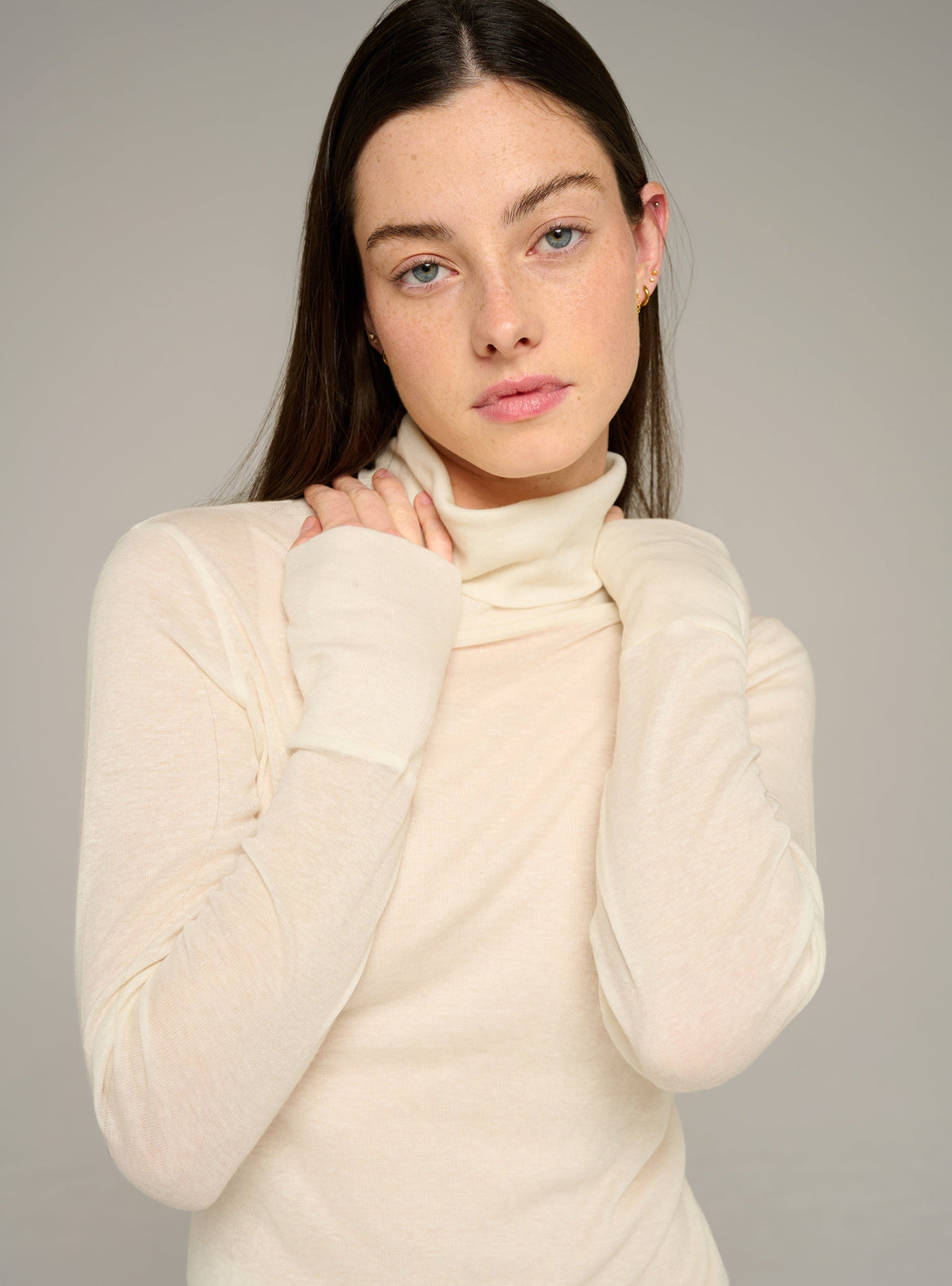Cotélac Fitted long-sleeve turtleneck jersey top