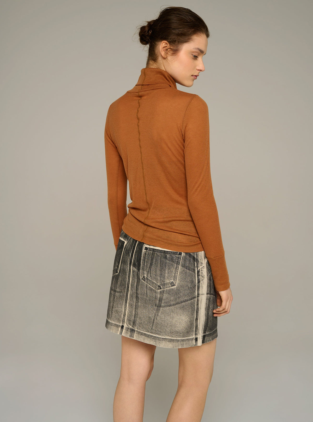 Cotélac Fitted long-sleeve turtleneck jersey top
