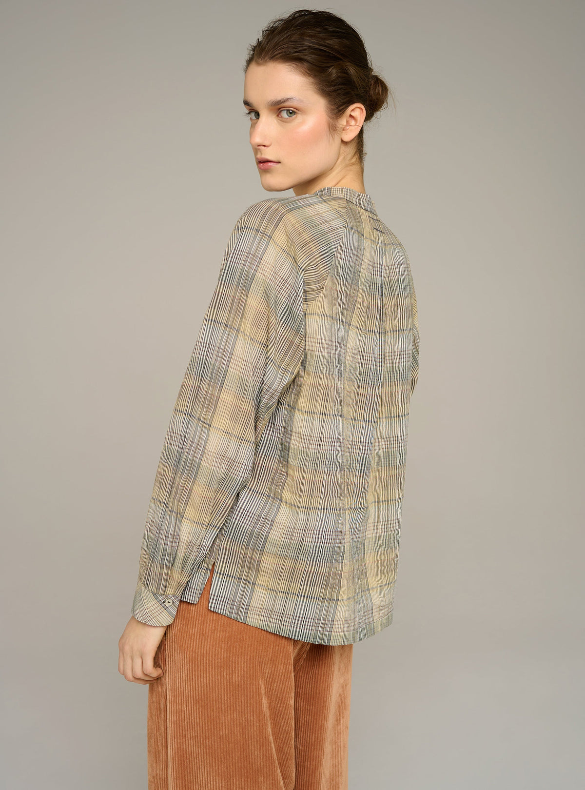 Cotélac Long-sleeve plaid officer-collar shirt