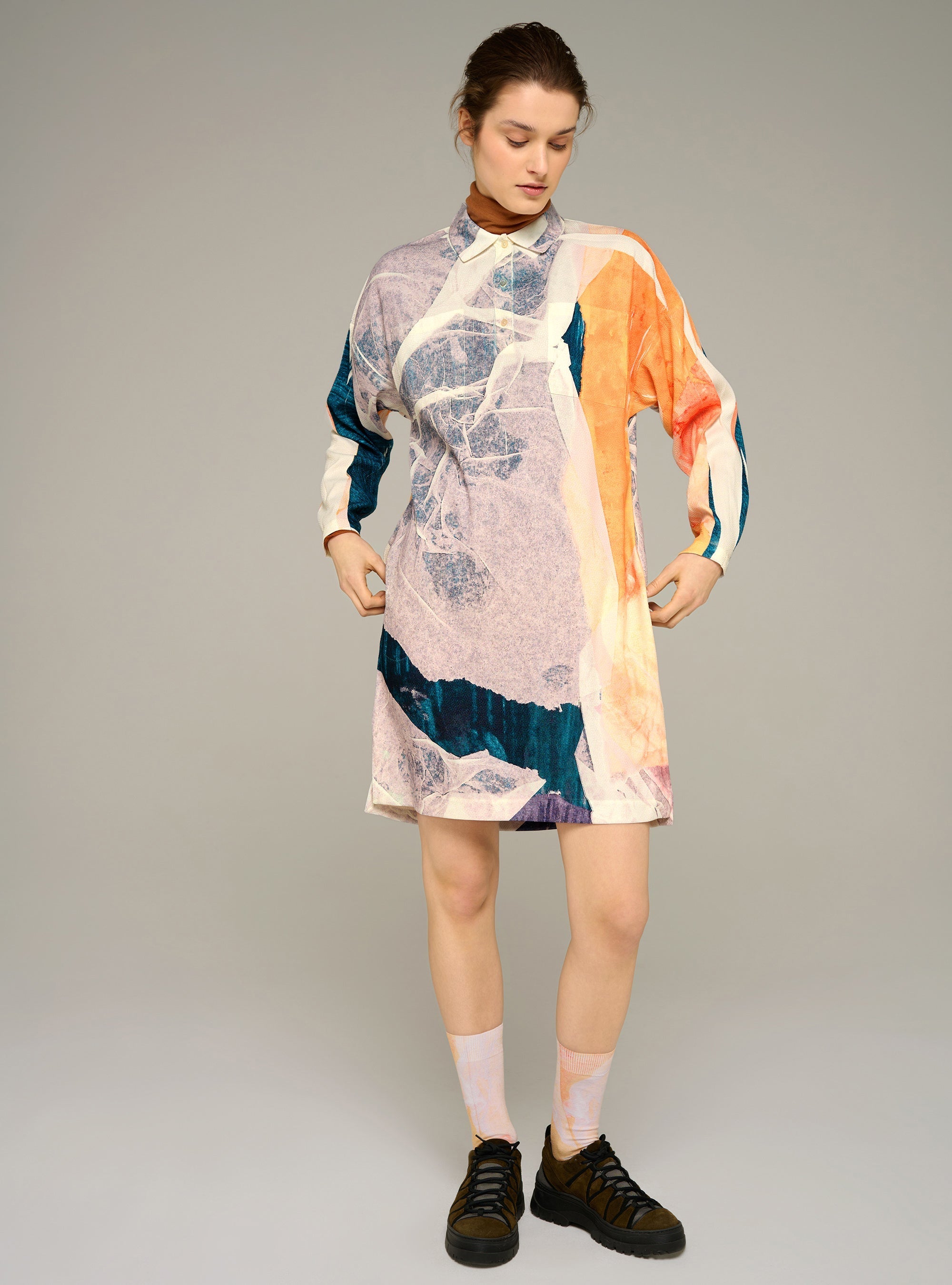 Cotélac acoté Printed long-sleeve straight mini dress