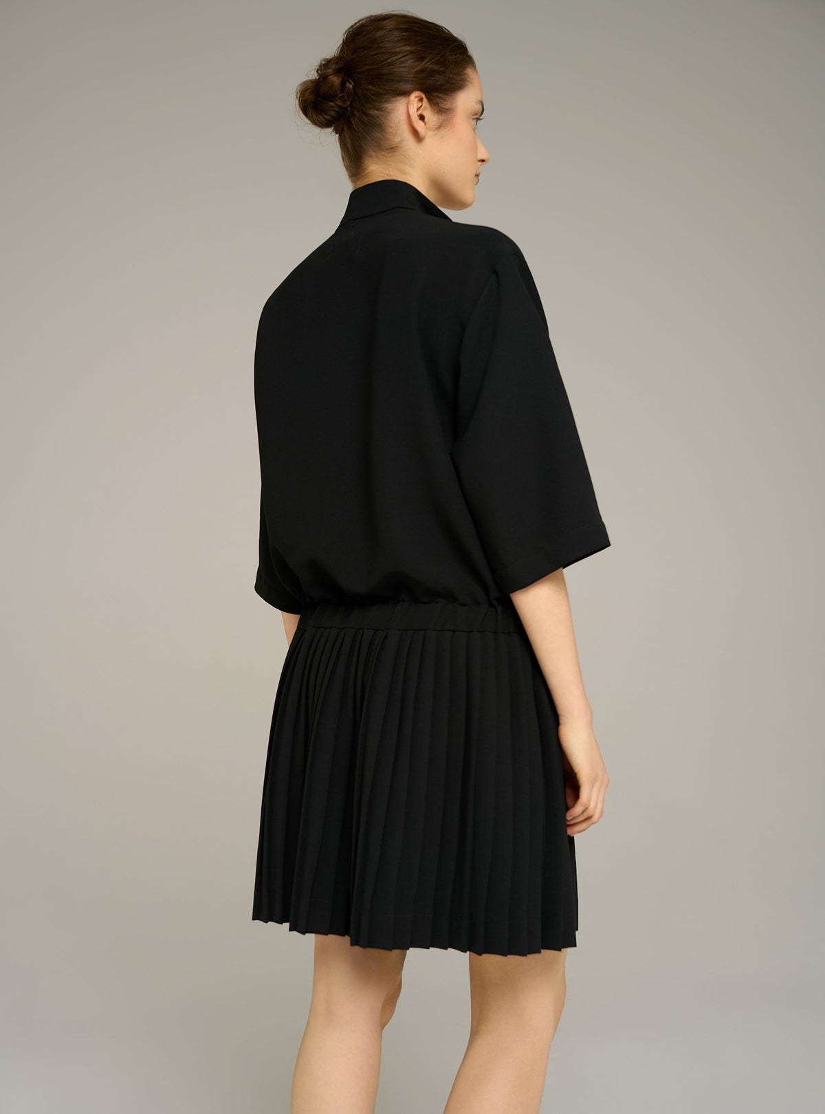 Cotélac Pleated straight mini dress