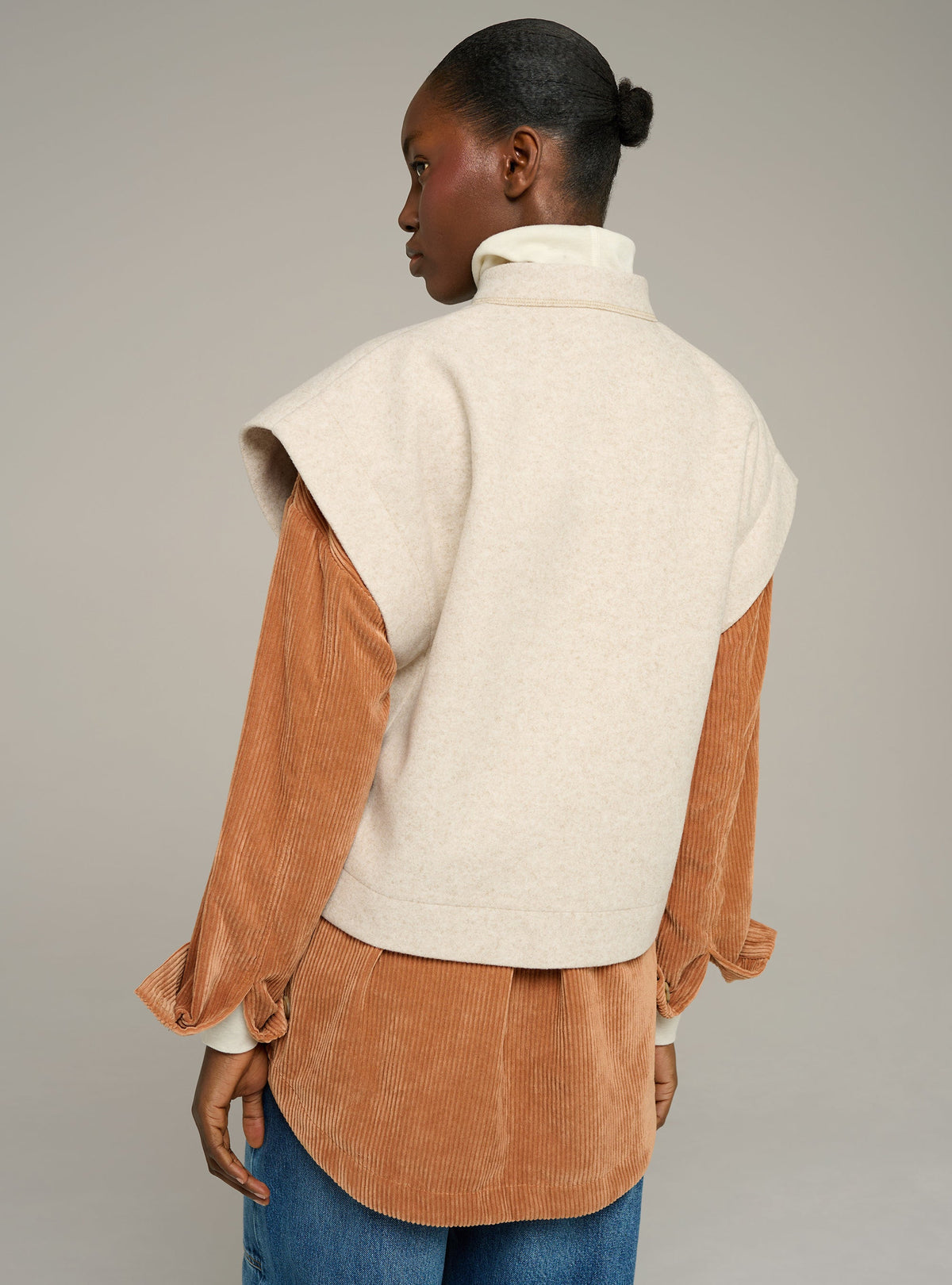 Cotélac Straight sleeveless vest