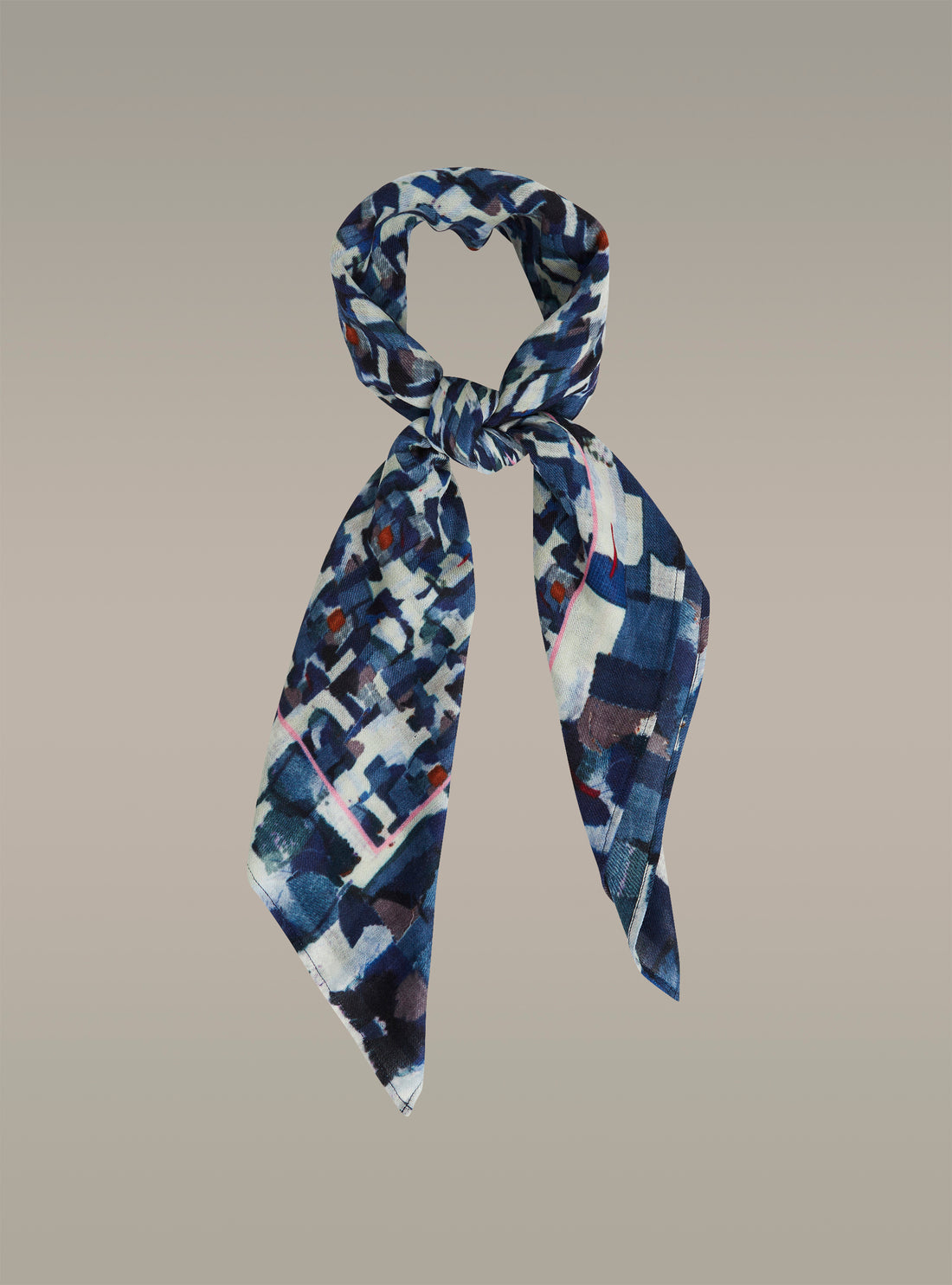 Patchwork-print wool scarf