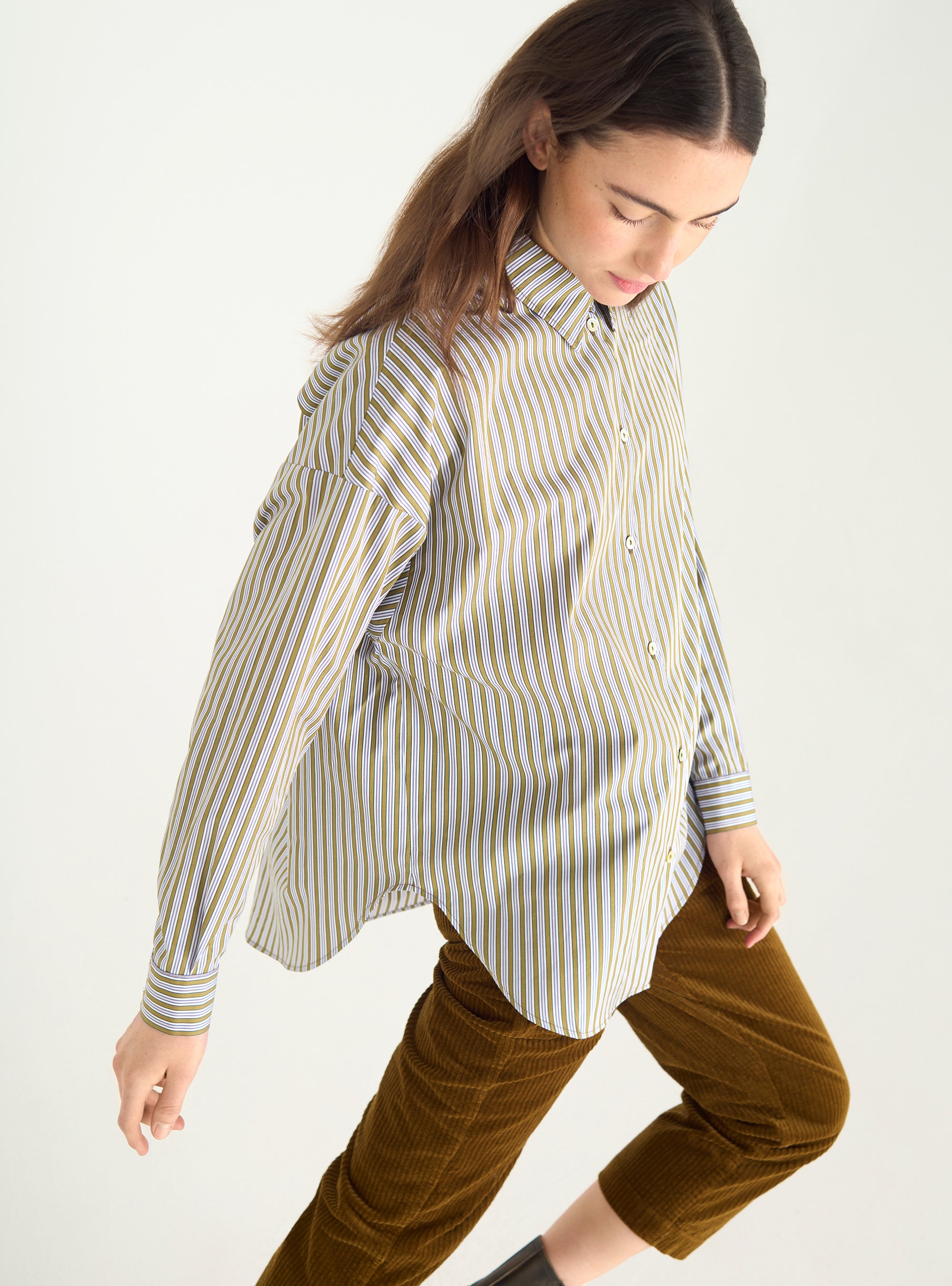 Oversized liquette shirt