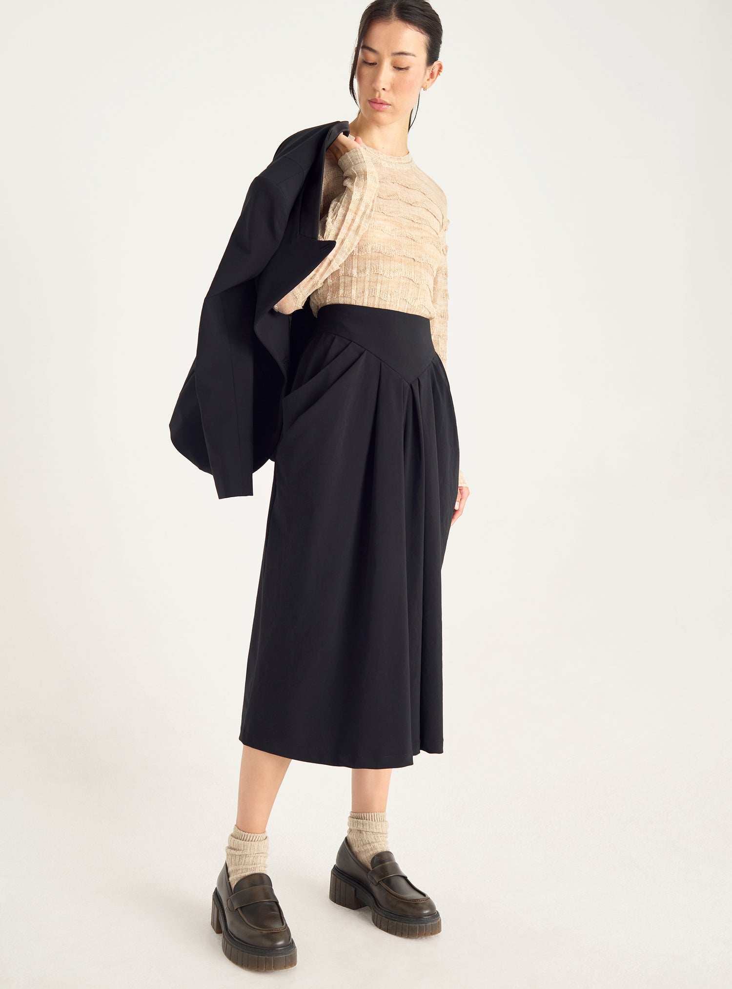 Flared skirt in technical fabric