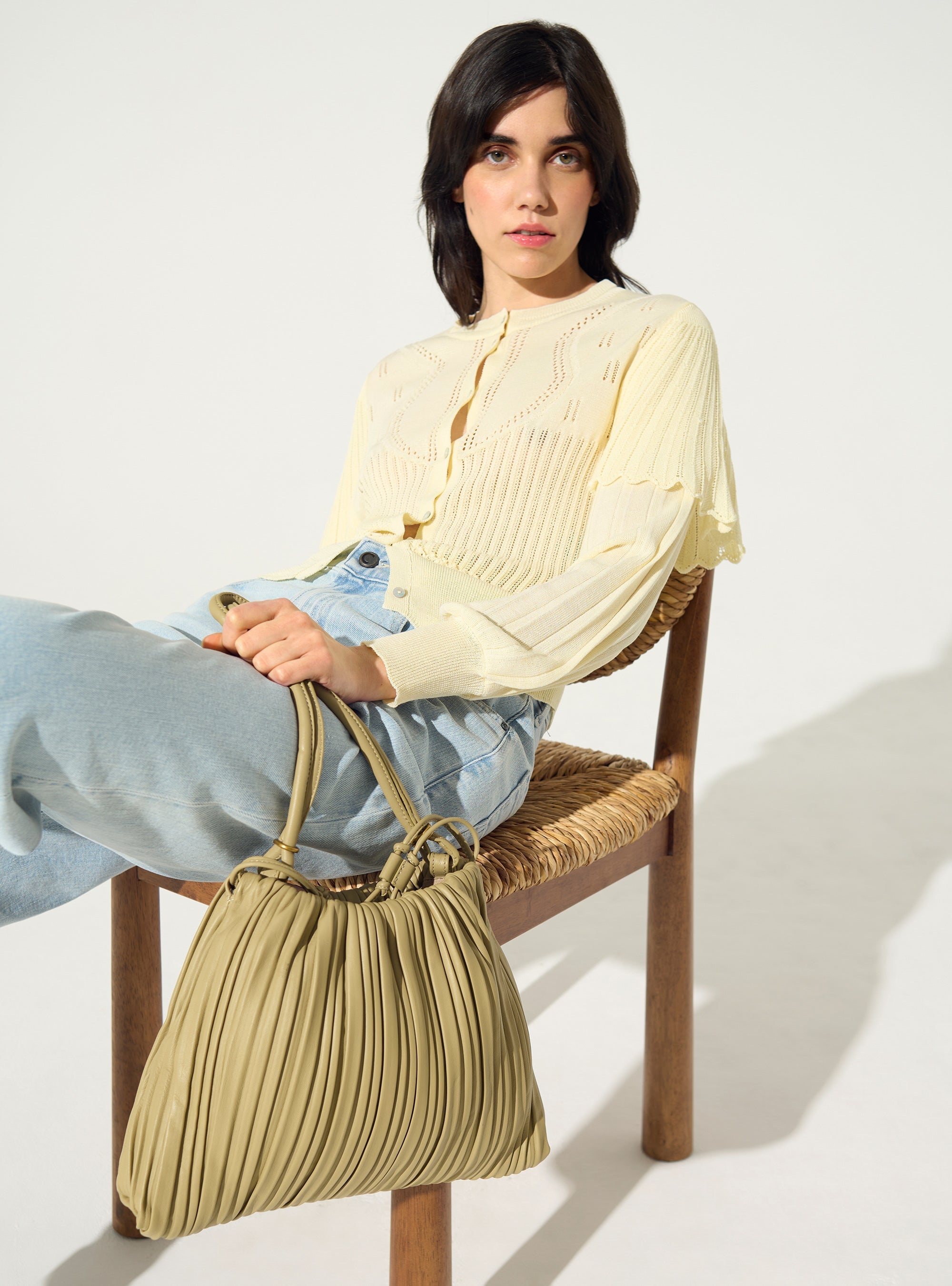 Ecru pleated cardigan