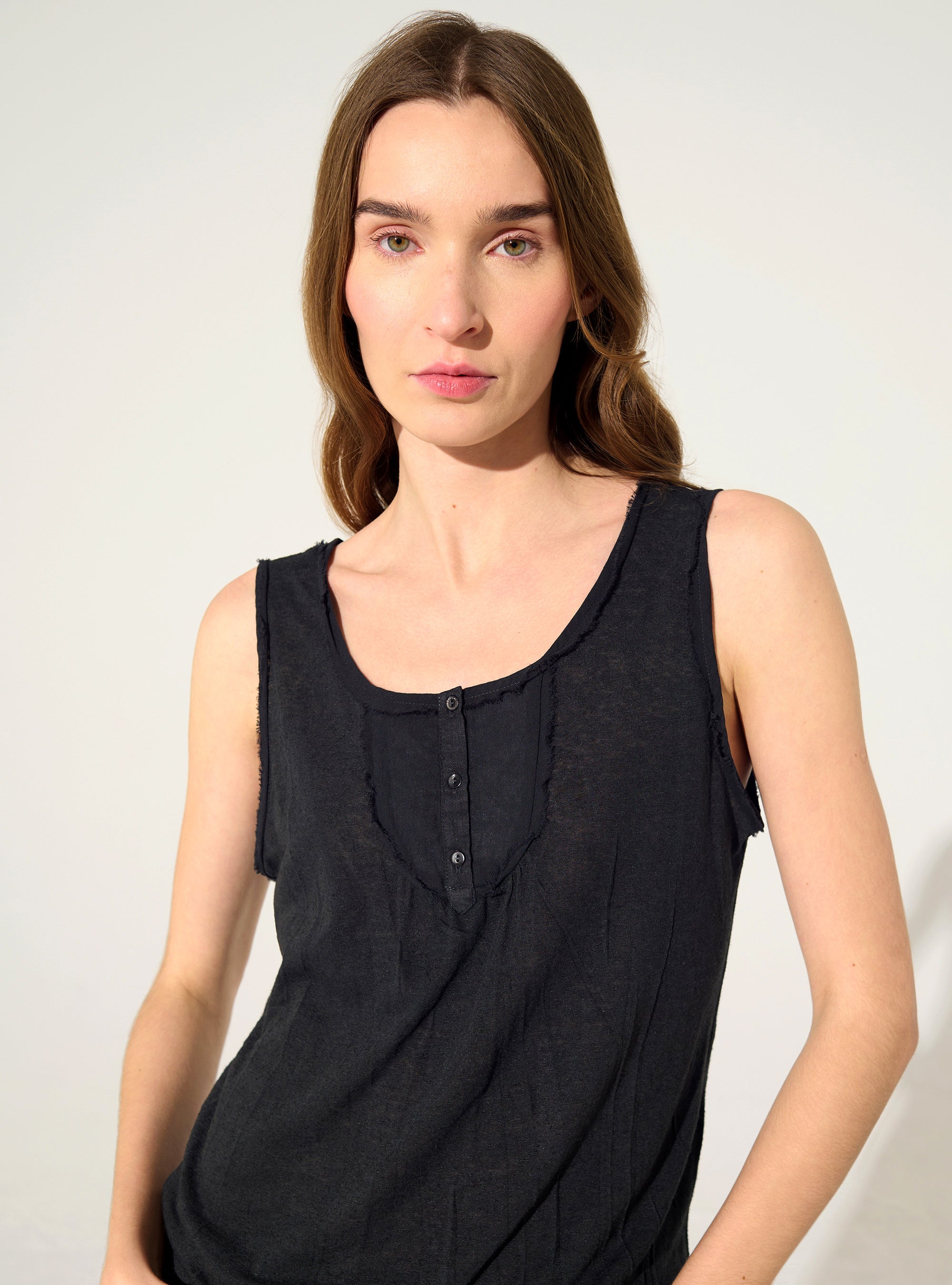 Black fitted tank top