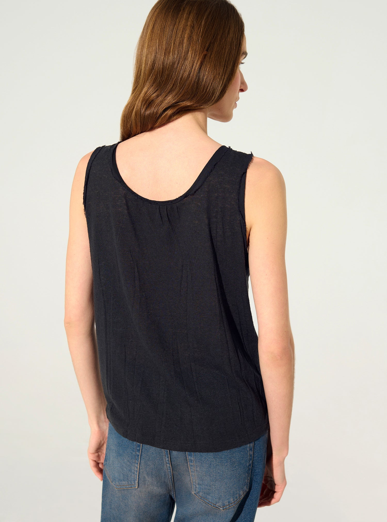 Black fitted tank top