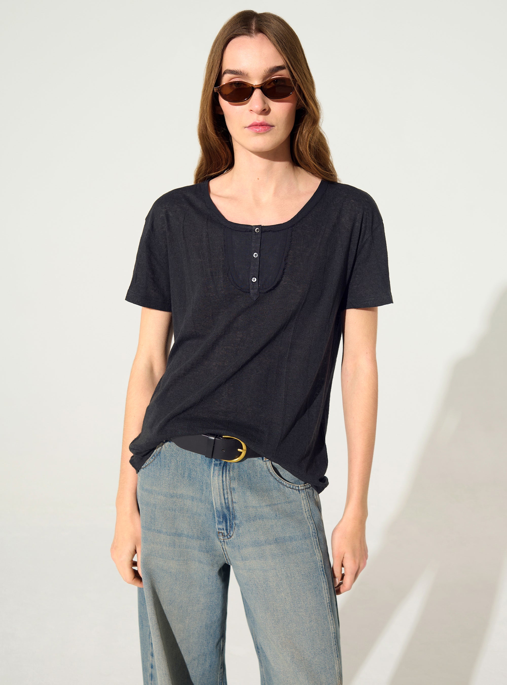 Black T-shirt