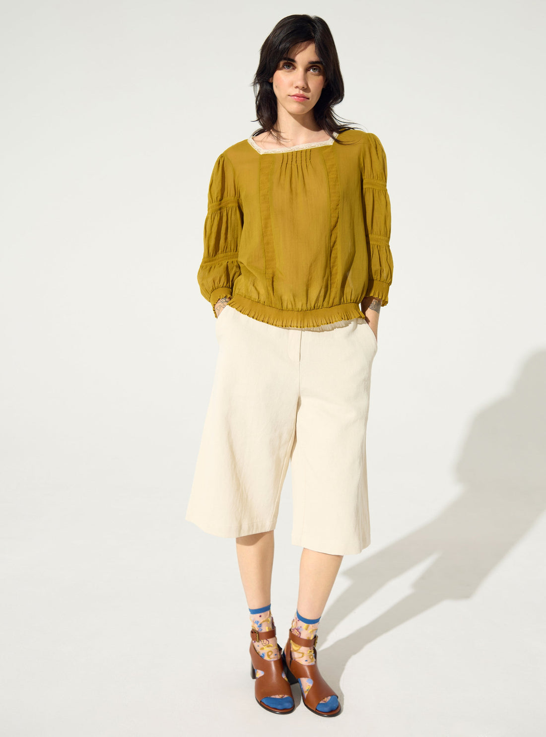 Pleated blouse and Calais-Caudry® lace yellow ochre