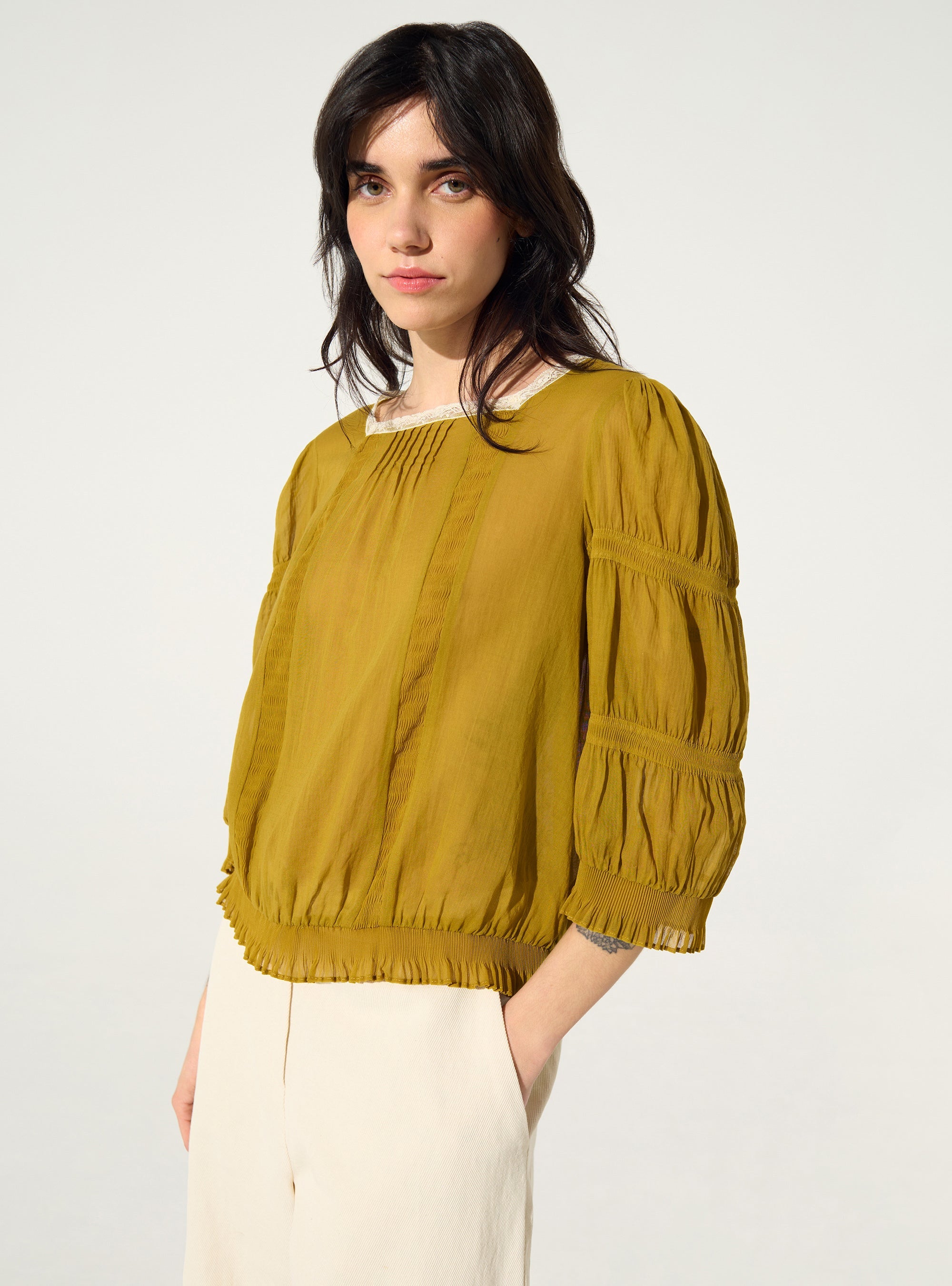 Pleated blouse and Calais-Caudry® lace yellow ochre