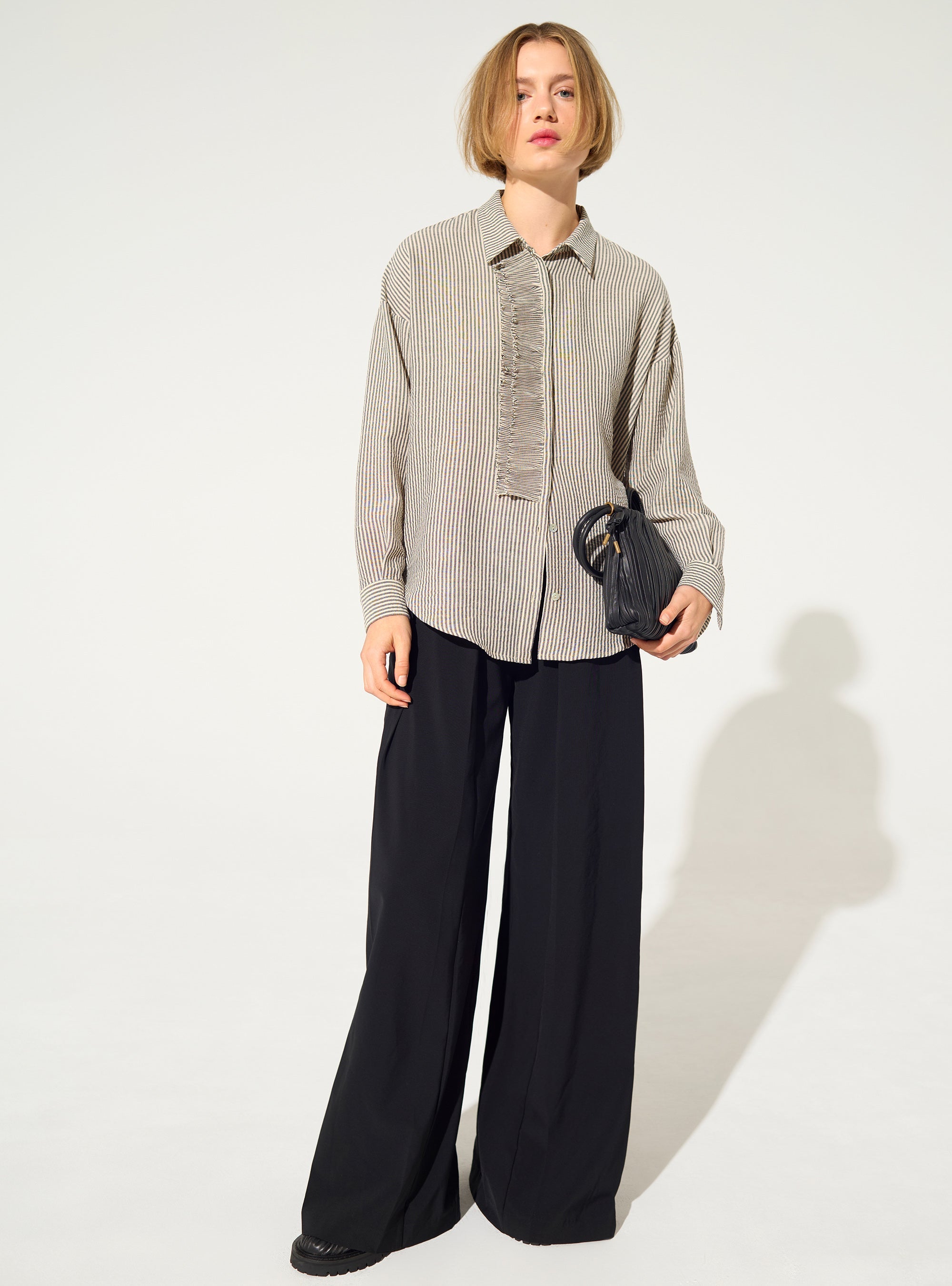 Oversized striped pleated shirt