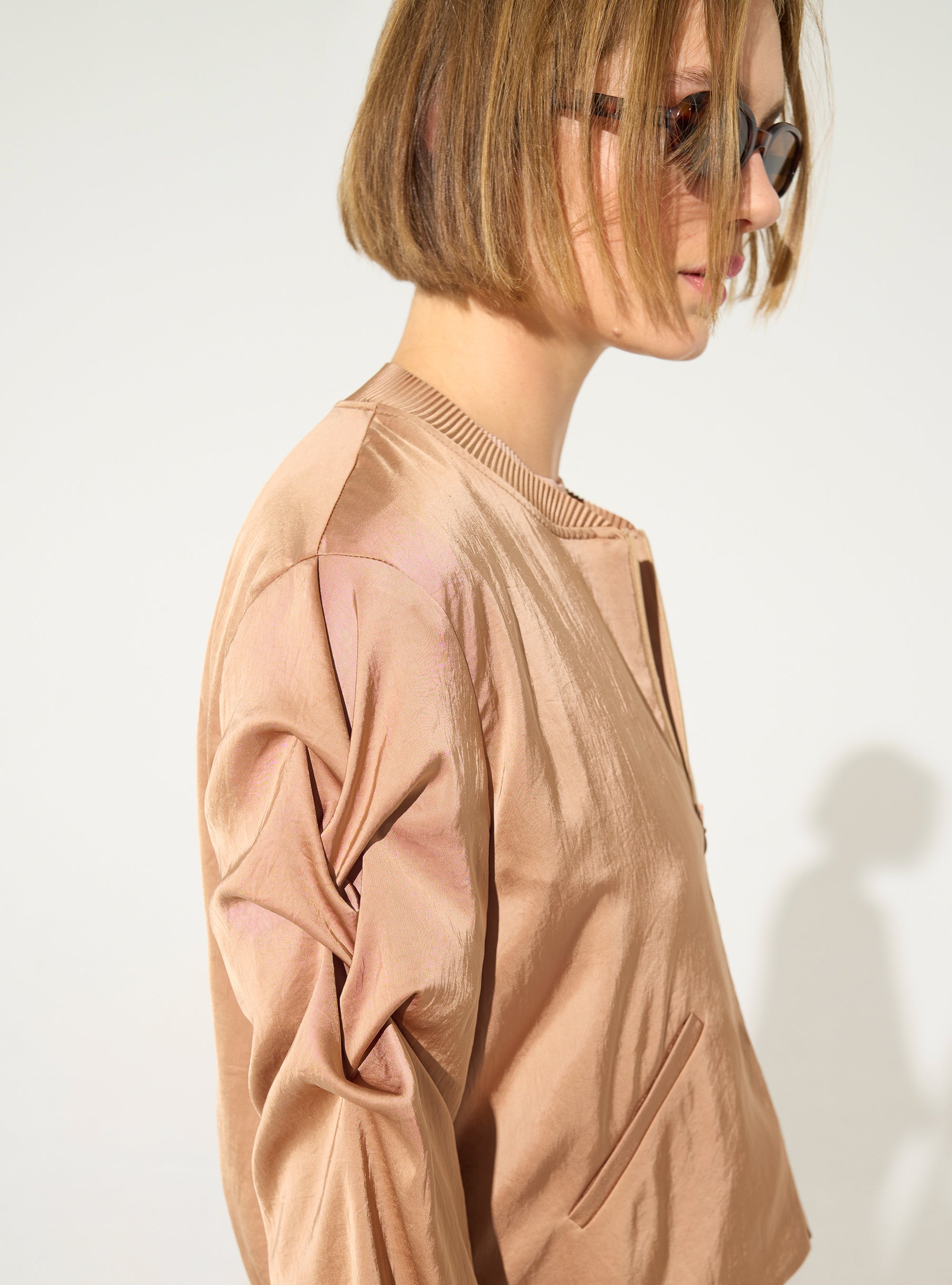 Pink pleated straight jacket