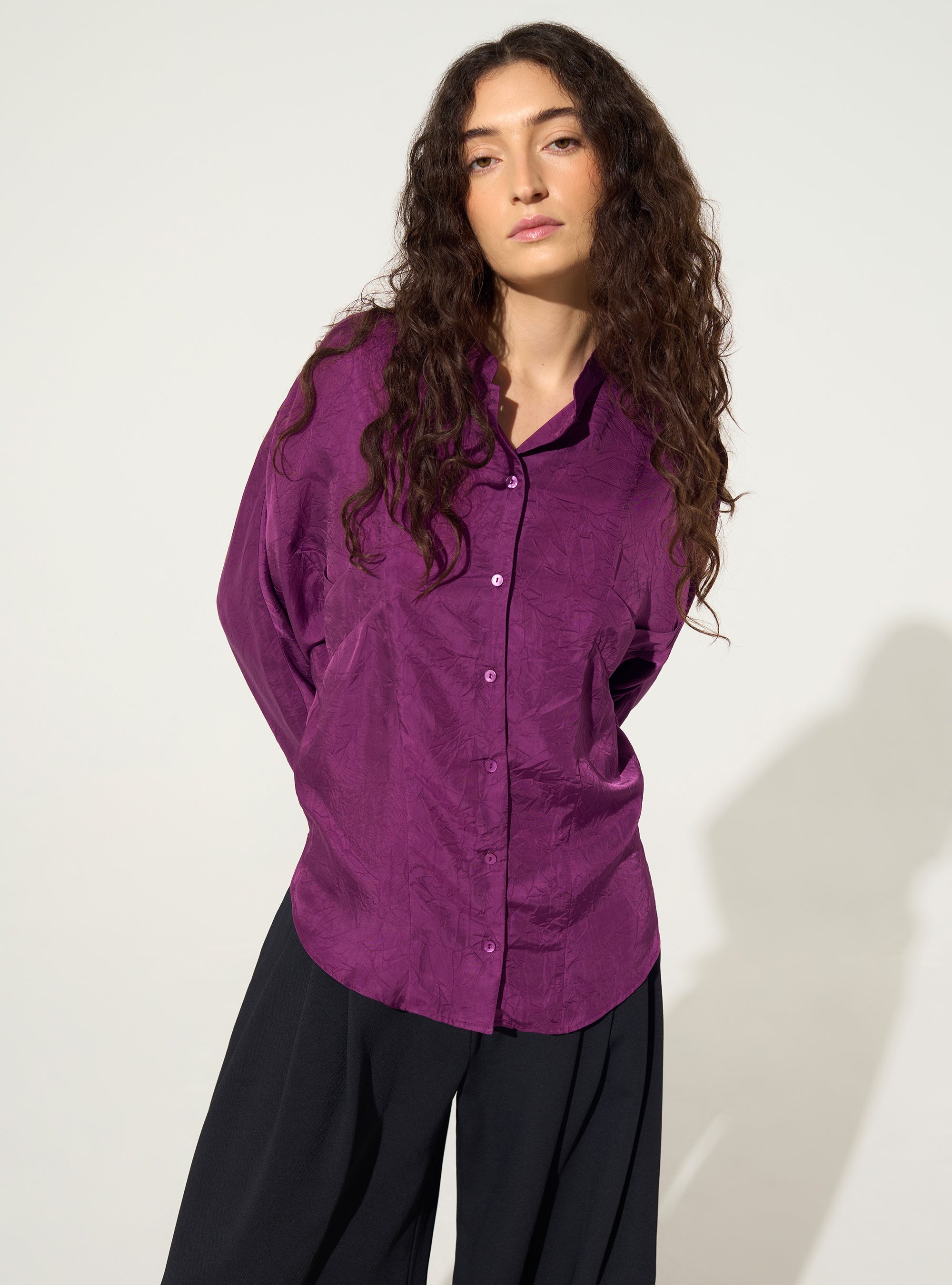Oversized shirt in purple cupro