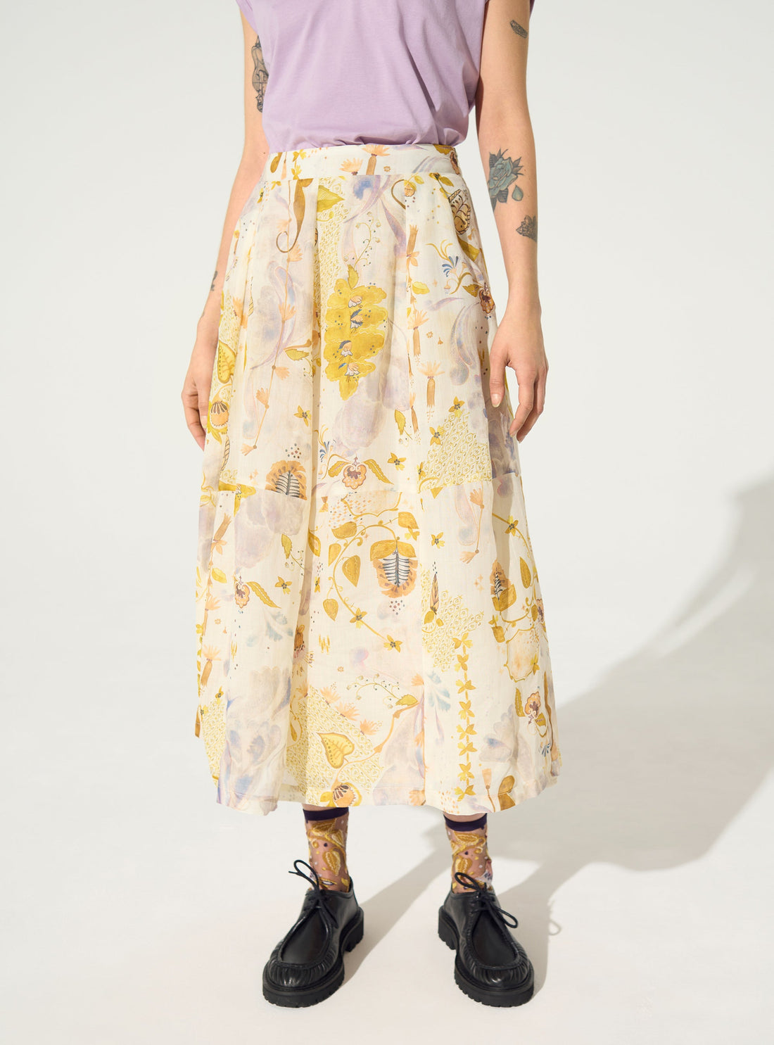 Full skirt with white print