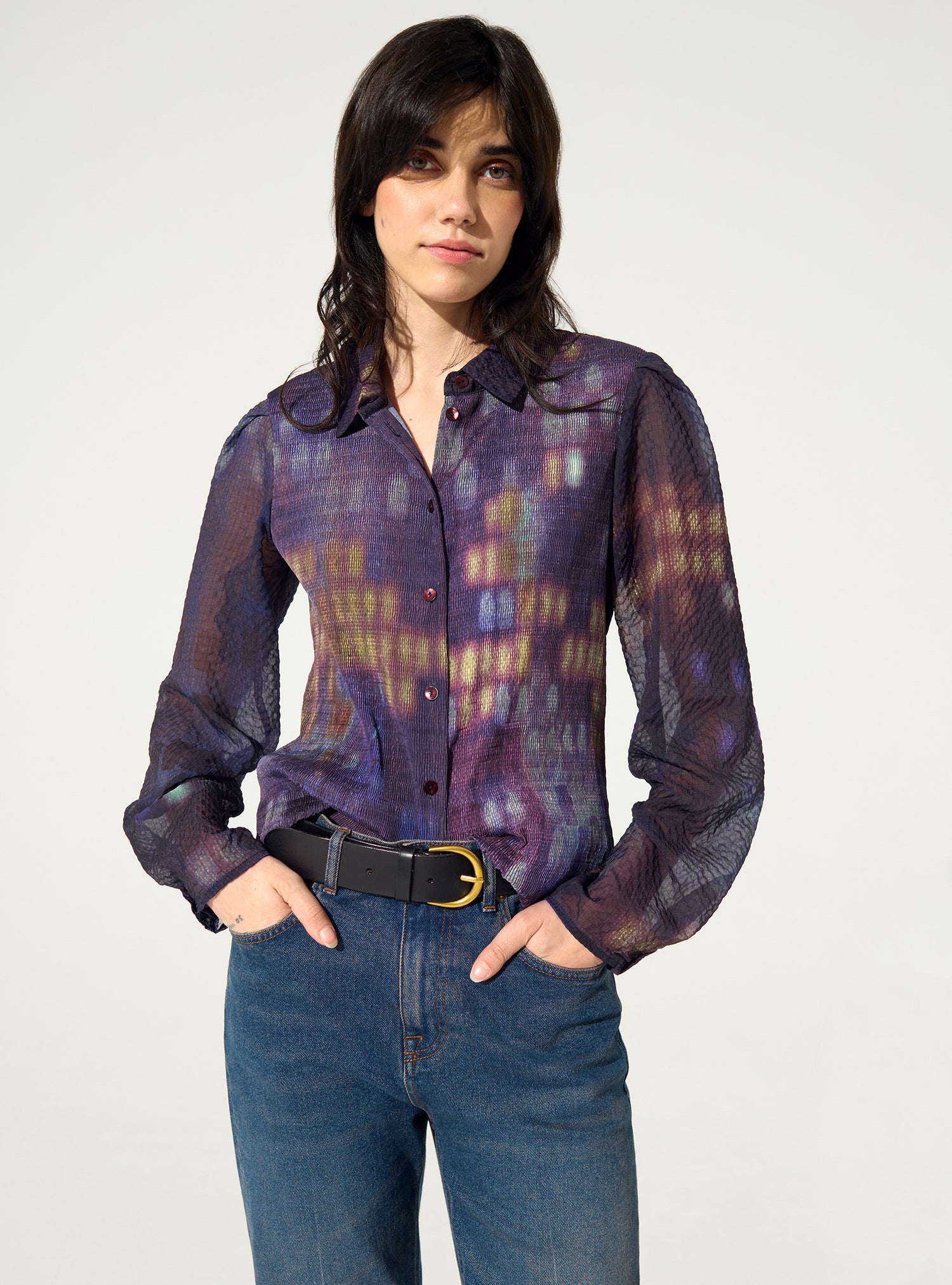 Fitted pleated shirt with purple house print
