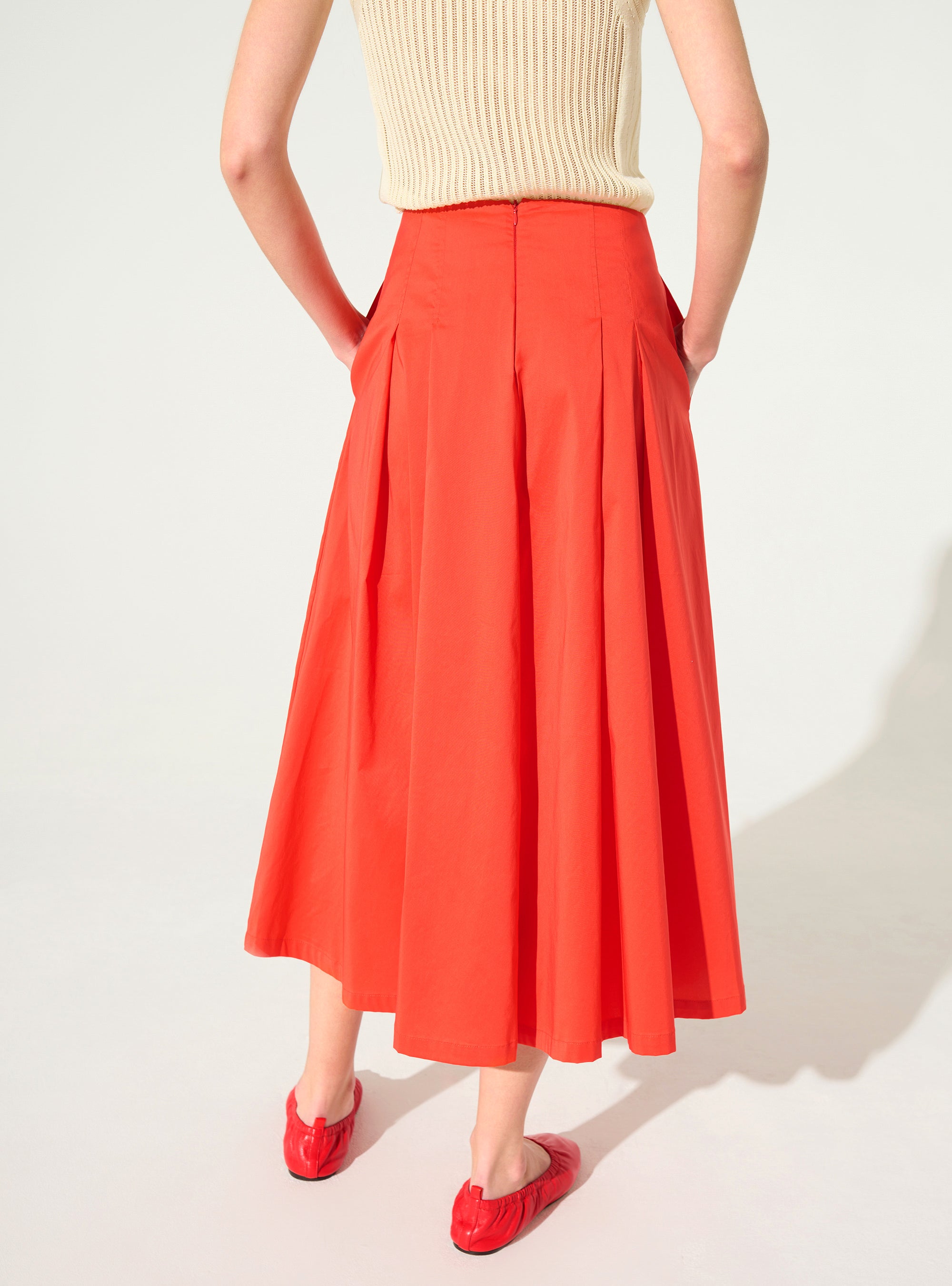 Red cotton pleated skirt