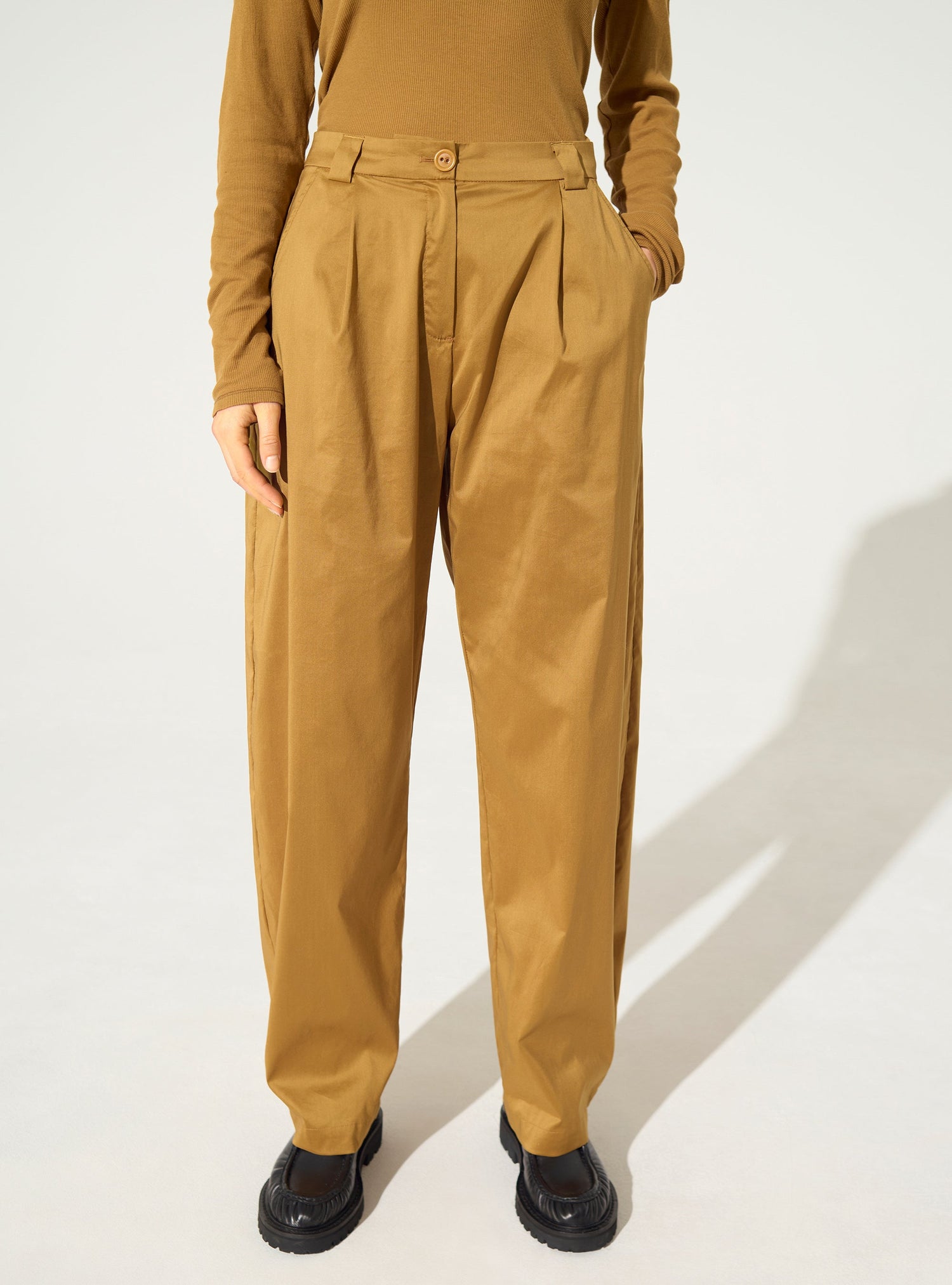 Brown cotton printed trousers
