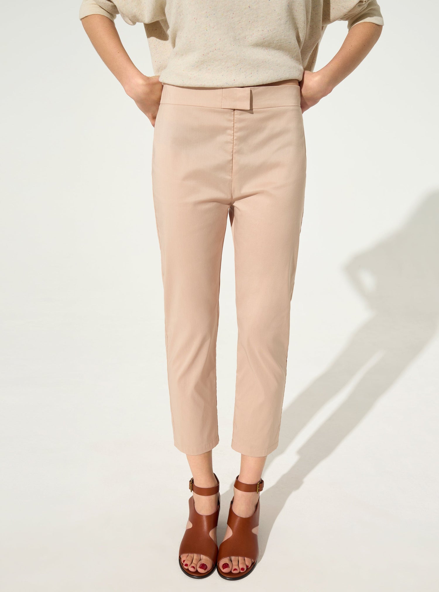 Pink cotton cropped pants