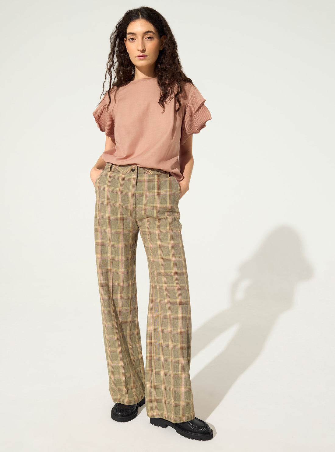 Green linen print trousers
