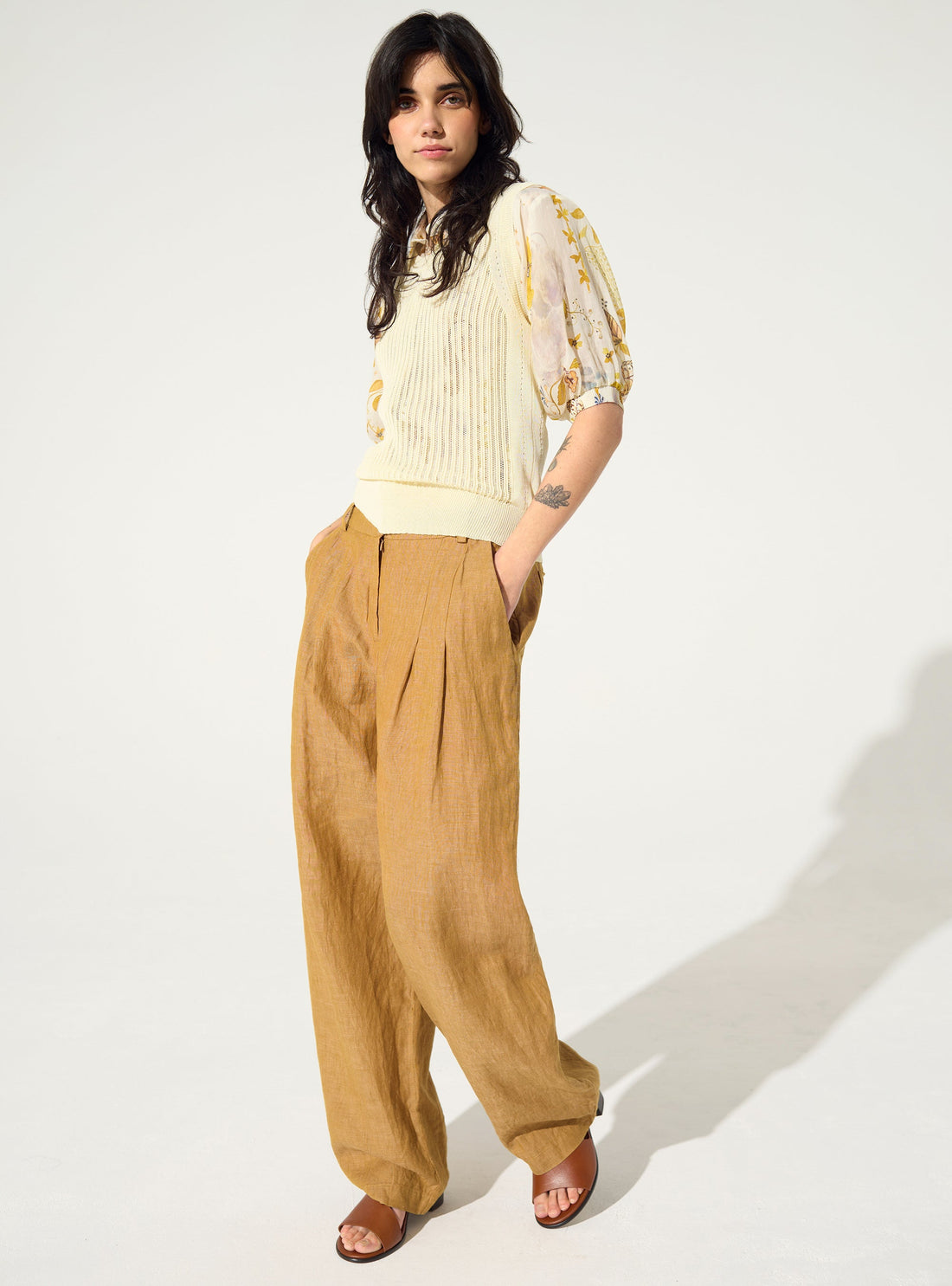 Brown linen and cotton trousers
