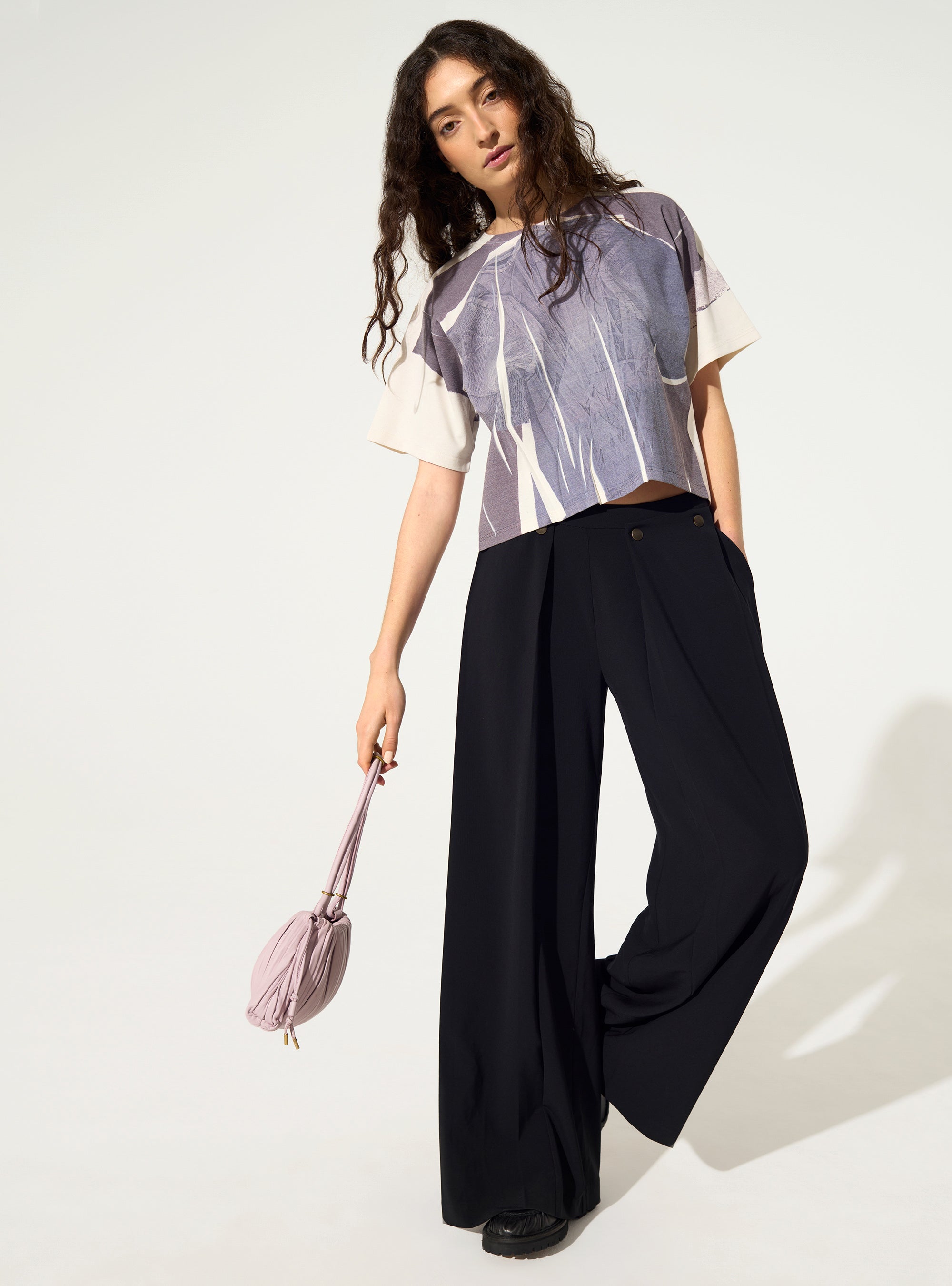 Black wide-leg trousers