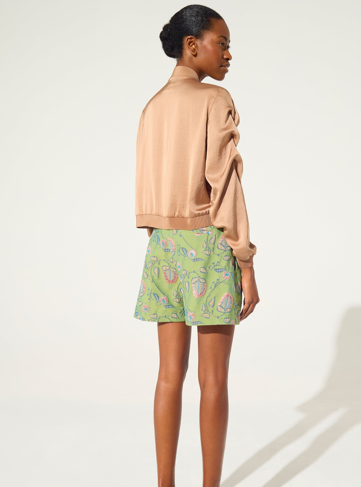 Green jacquard shorts