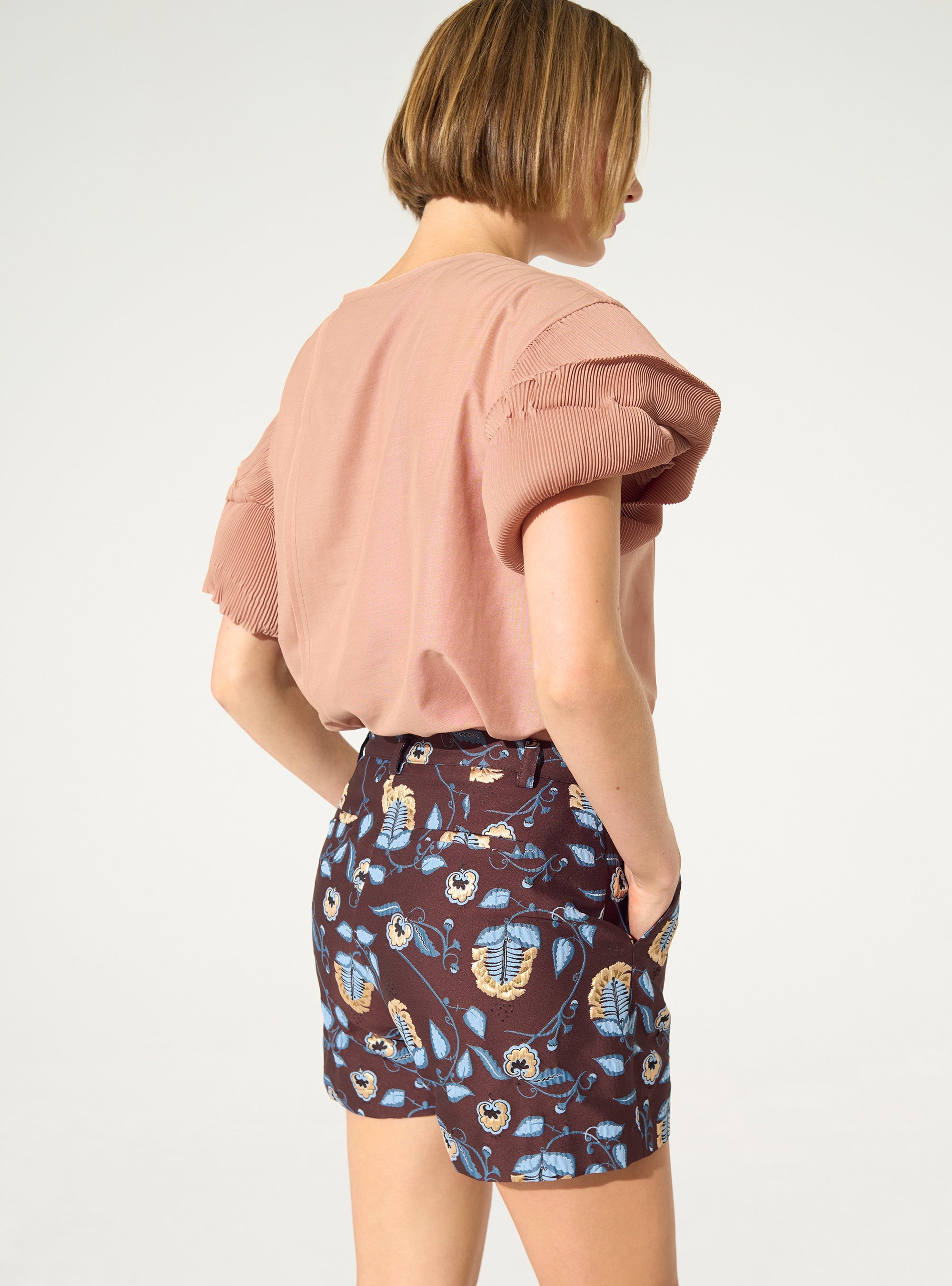 Purple jacquard shorts