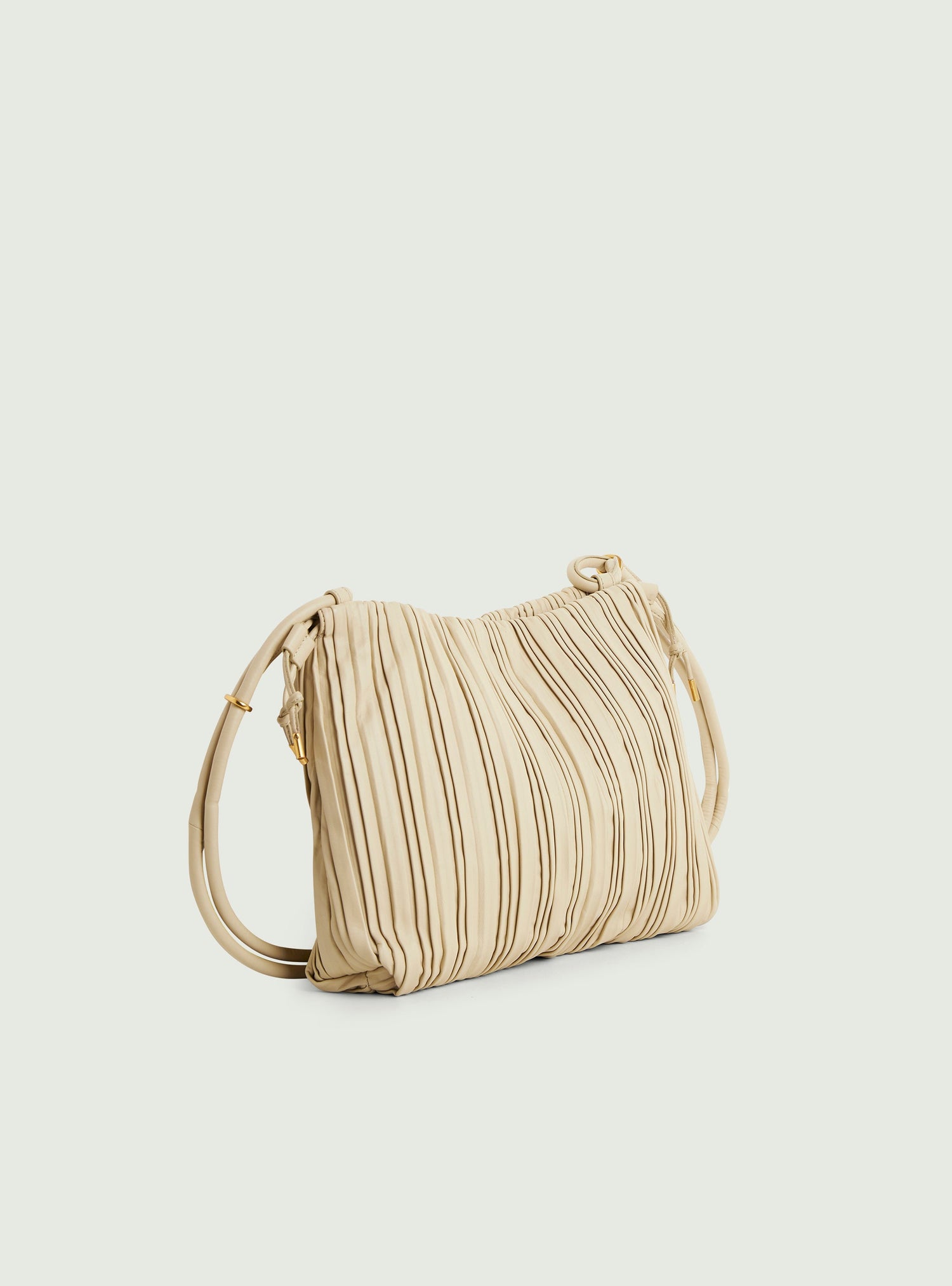 Pleated bag in ecru leather