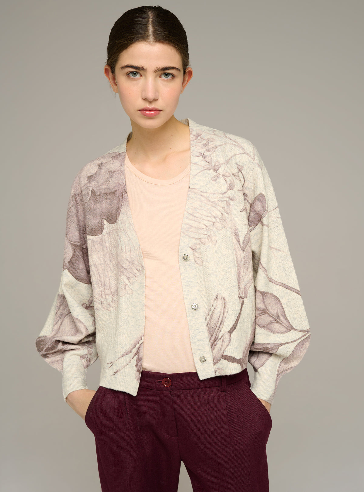 Gray printed V-neck cardigan