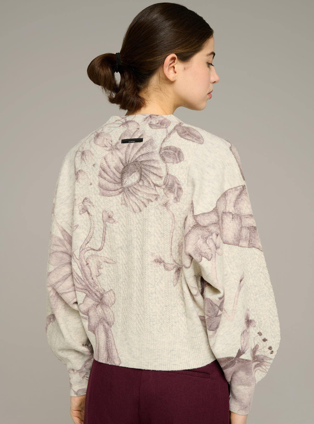 Gray printed V-neck cardigan