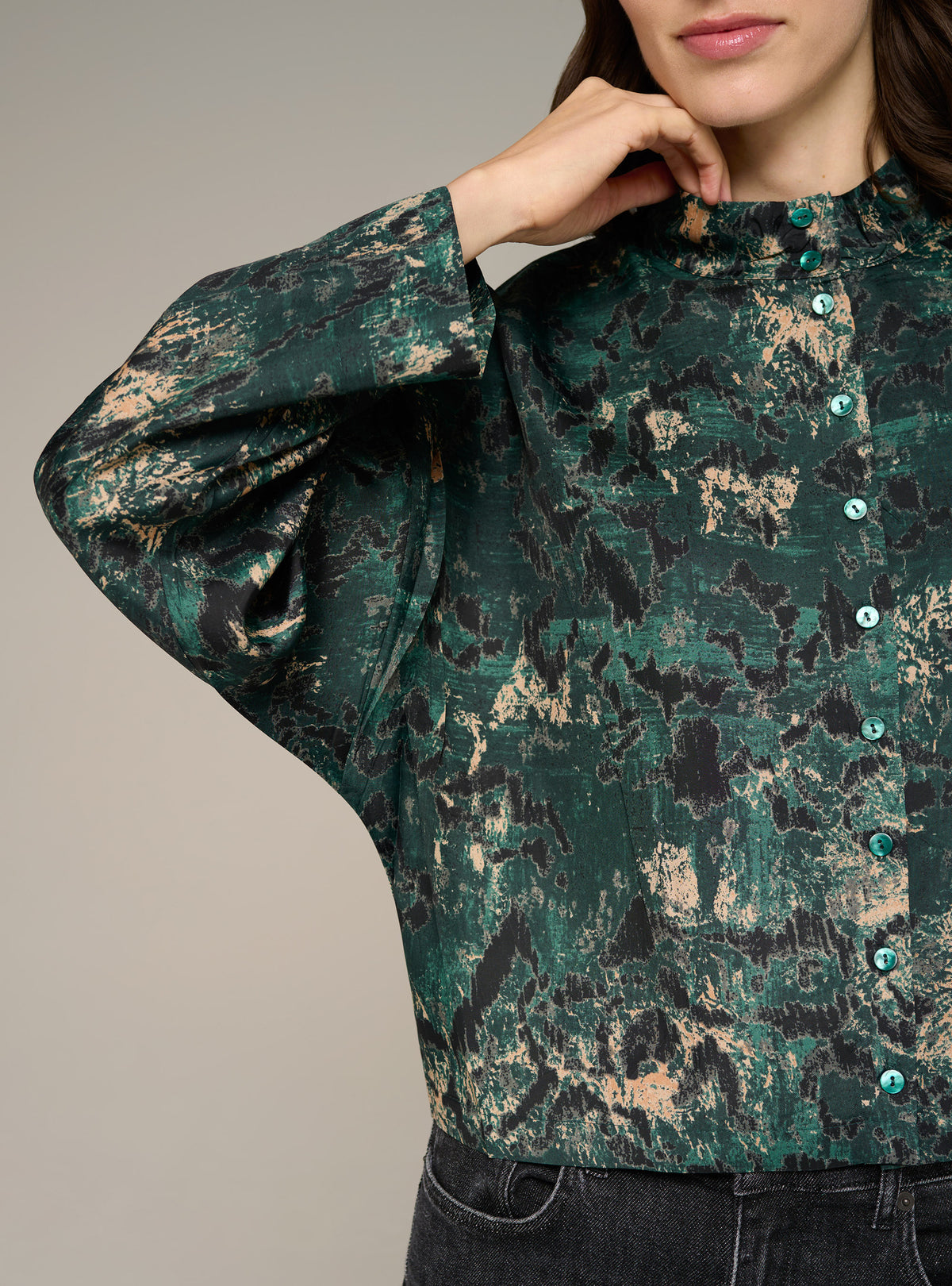 Printed oversized long-sleeve shirt