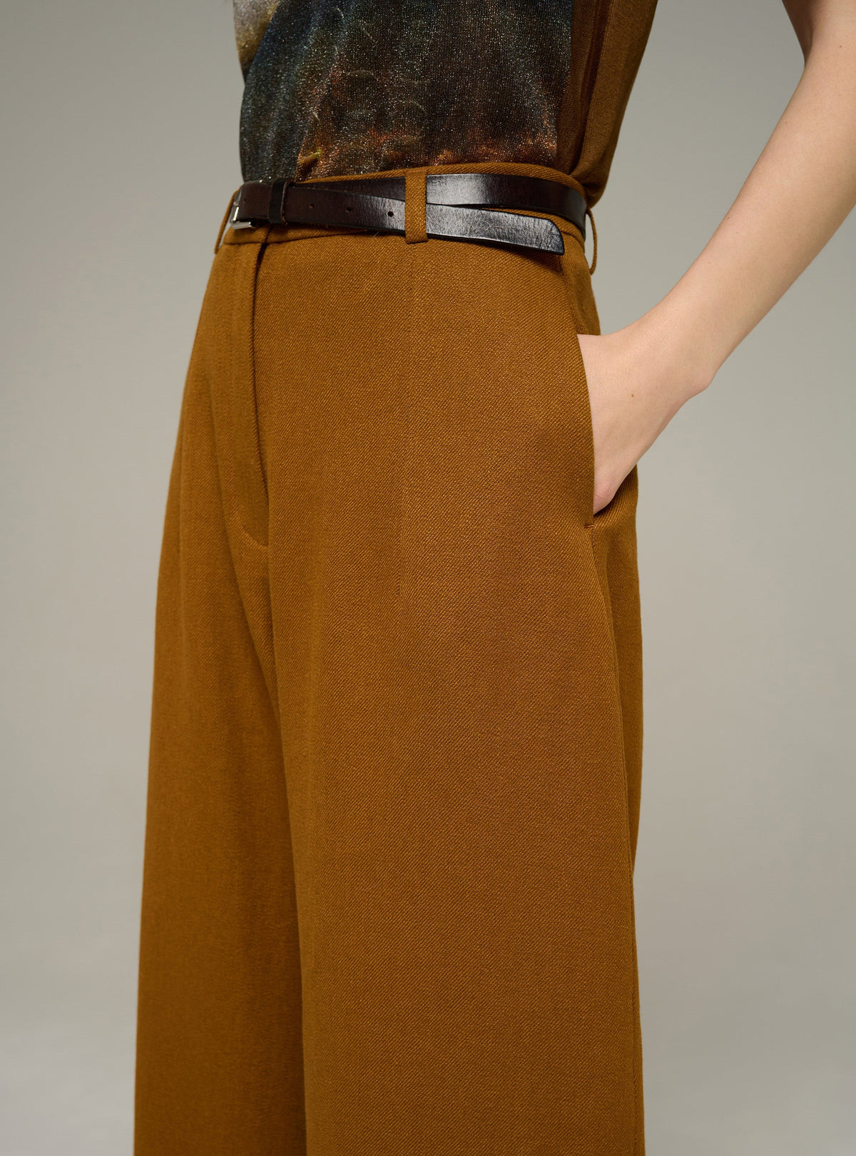 Cotélac Barrel-leg pants