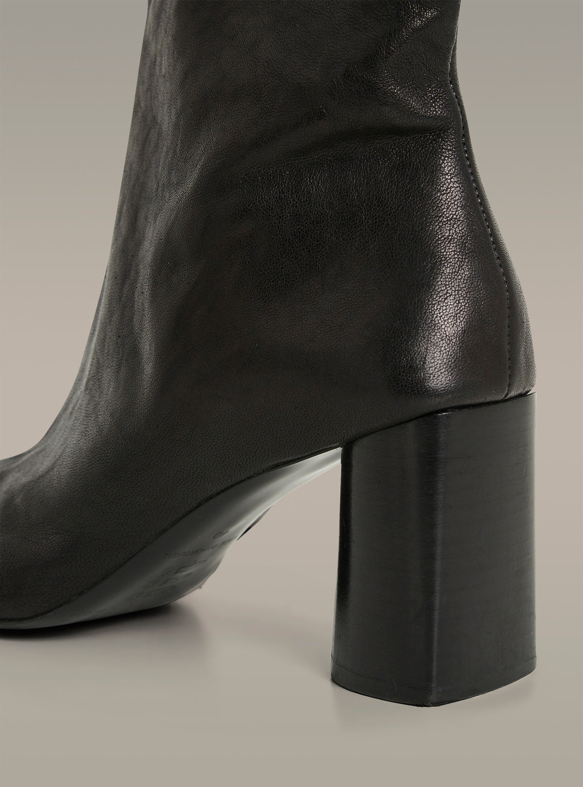 Heeled leather ankle boots